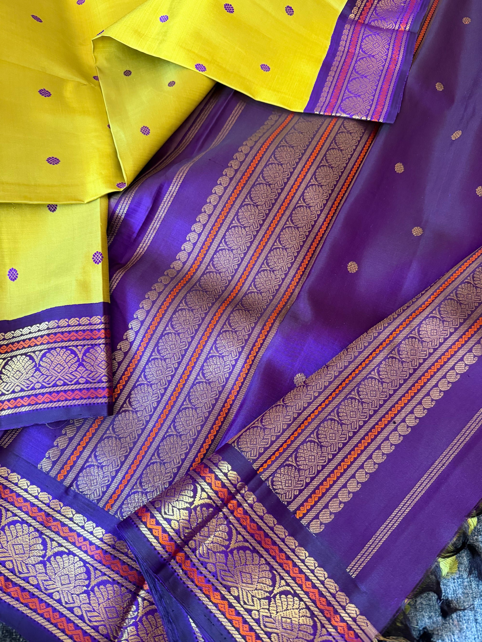 MAATHEY: SILKEN MOTIFS (Sampanga + Purple)