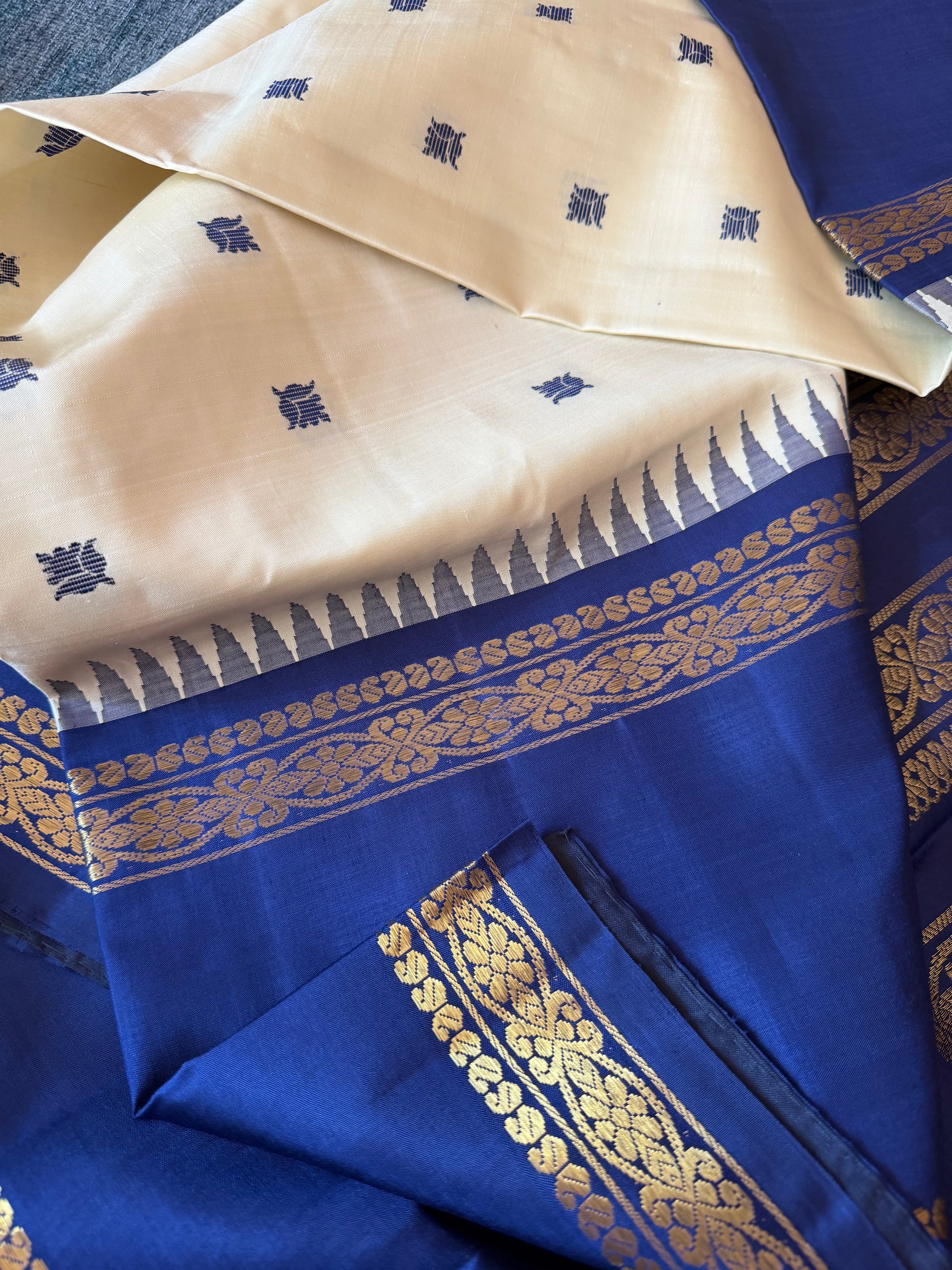 Korvai Kanjivaram  - Vintage Recreation Saree 