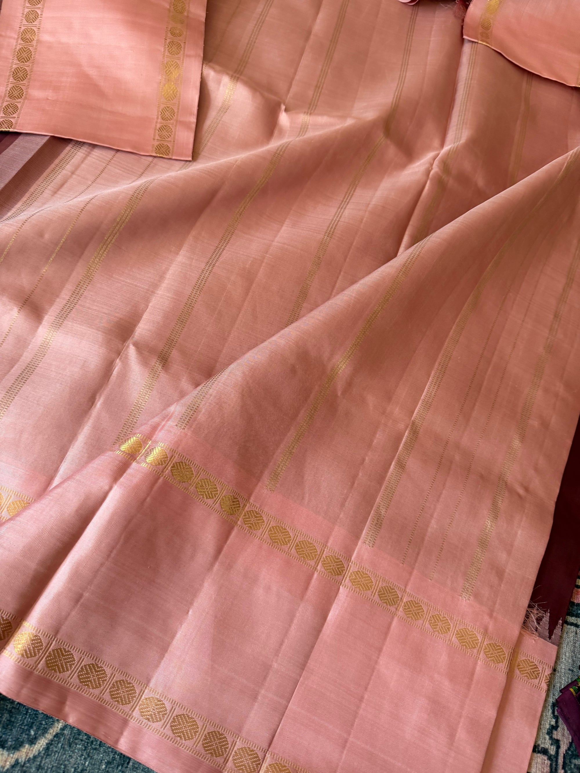 MAATHEY: SILKEN MOTIFS (Kanchana Brown + Dusty Pink)