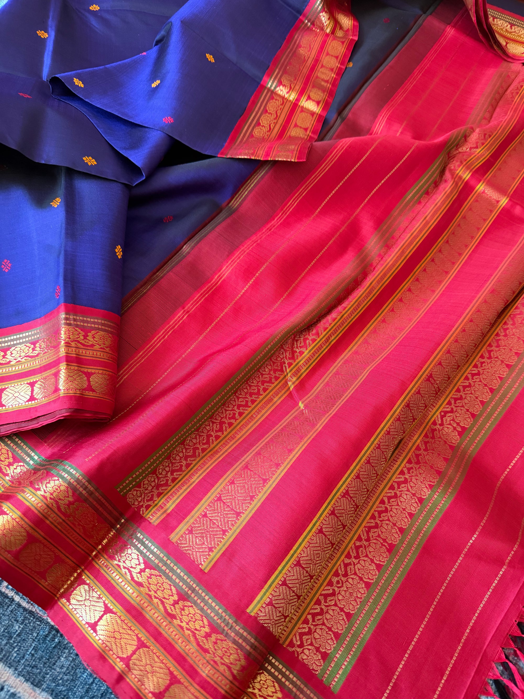 MAATHEY: SILKEN MOTIFS (Old Purple &amp; Ruby Red)