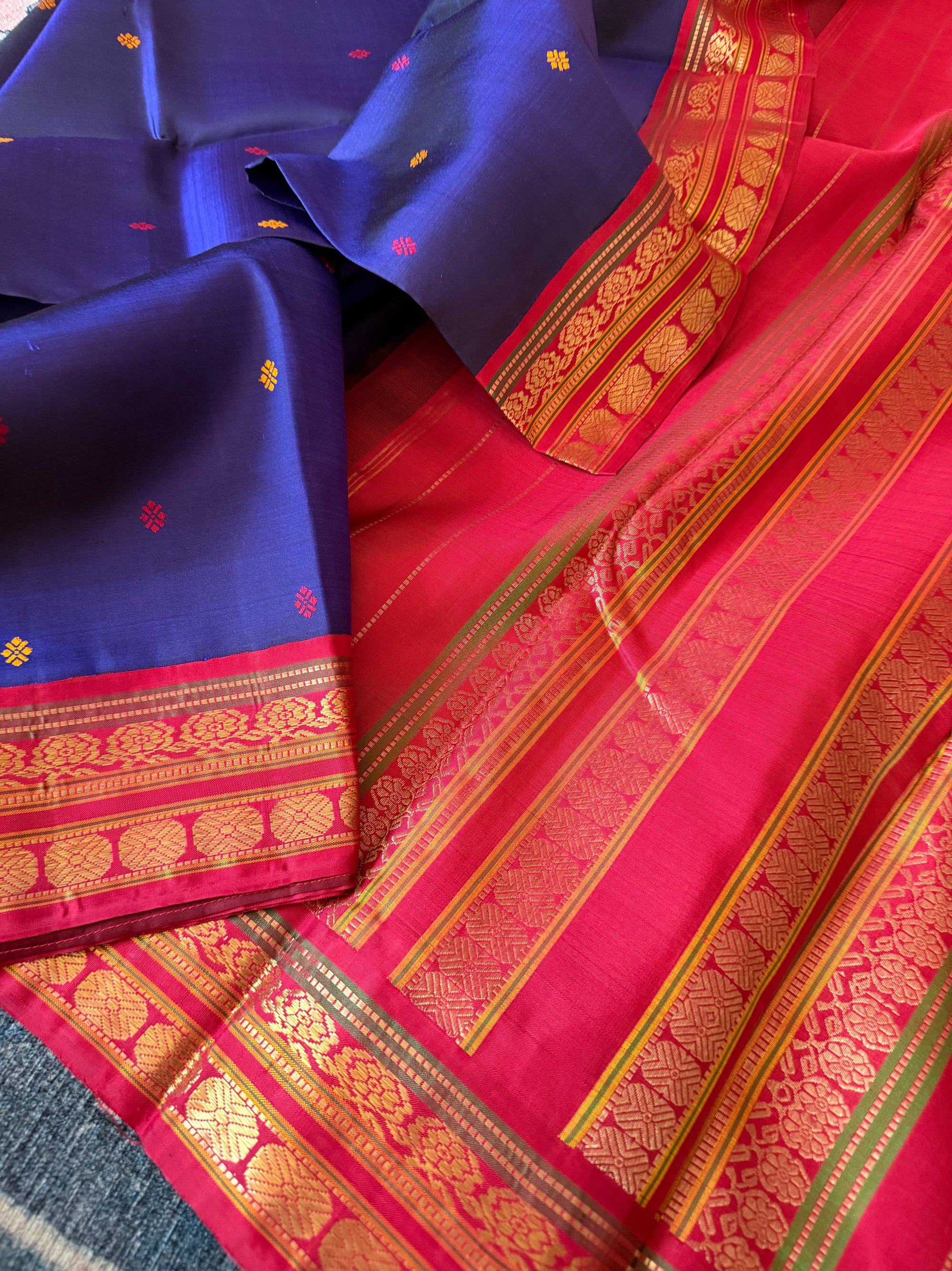 MAATHEY: SILKEN MOTIFS (Old Purple &amp; Ruby Red)