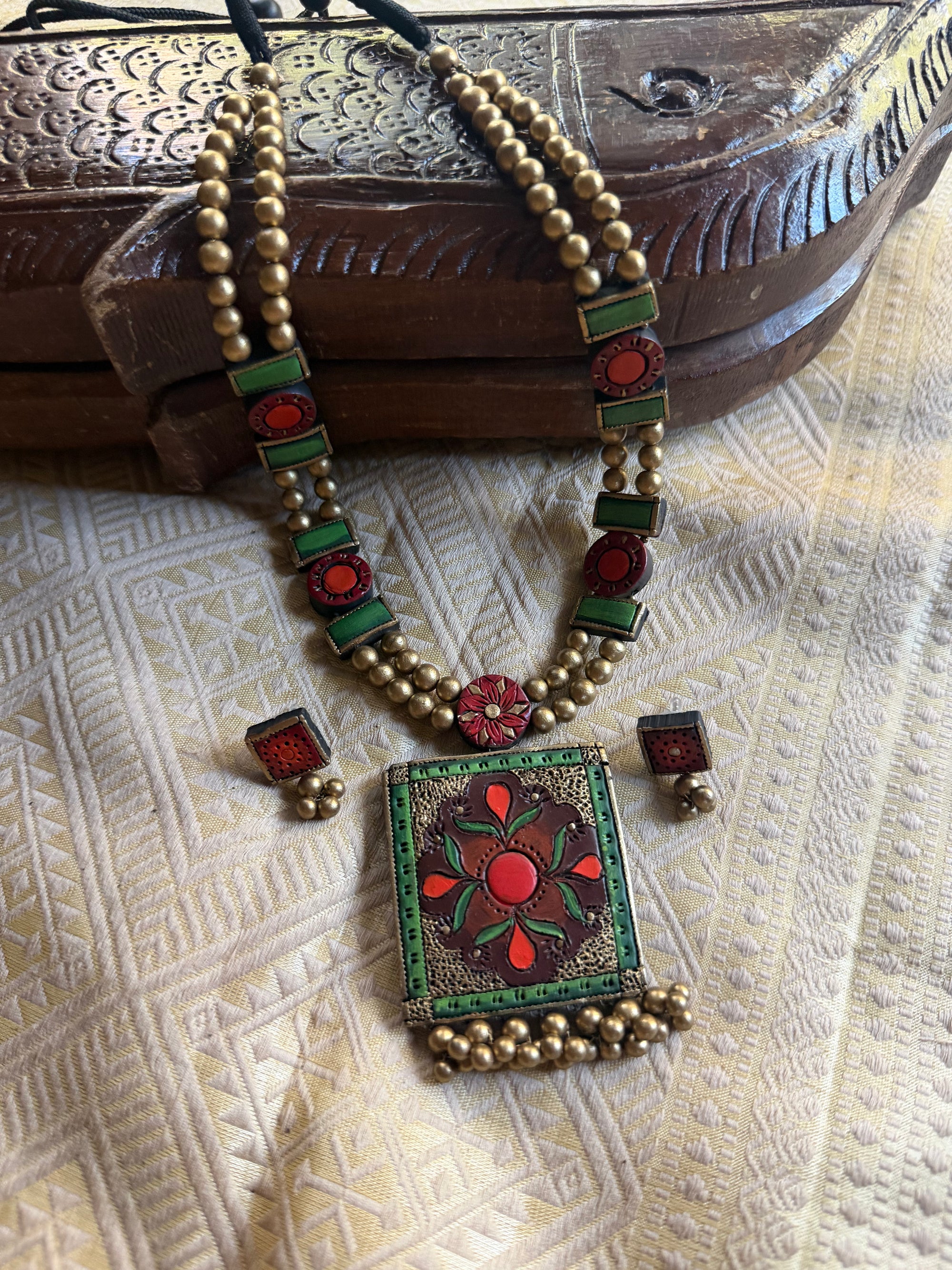 Terracotta Jewelry : Green Maroon and Gold set