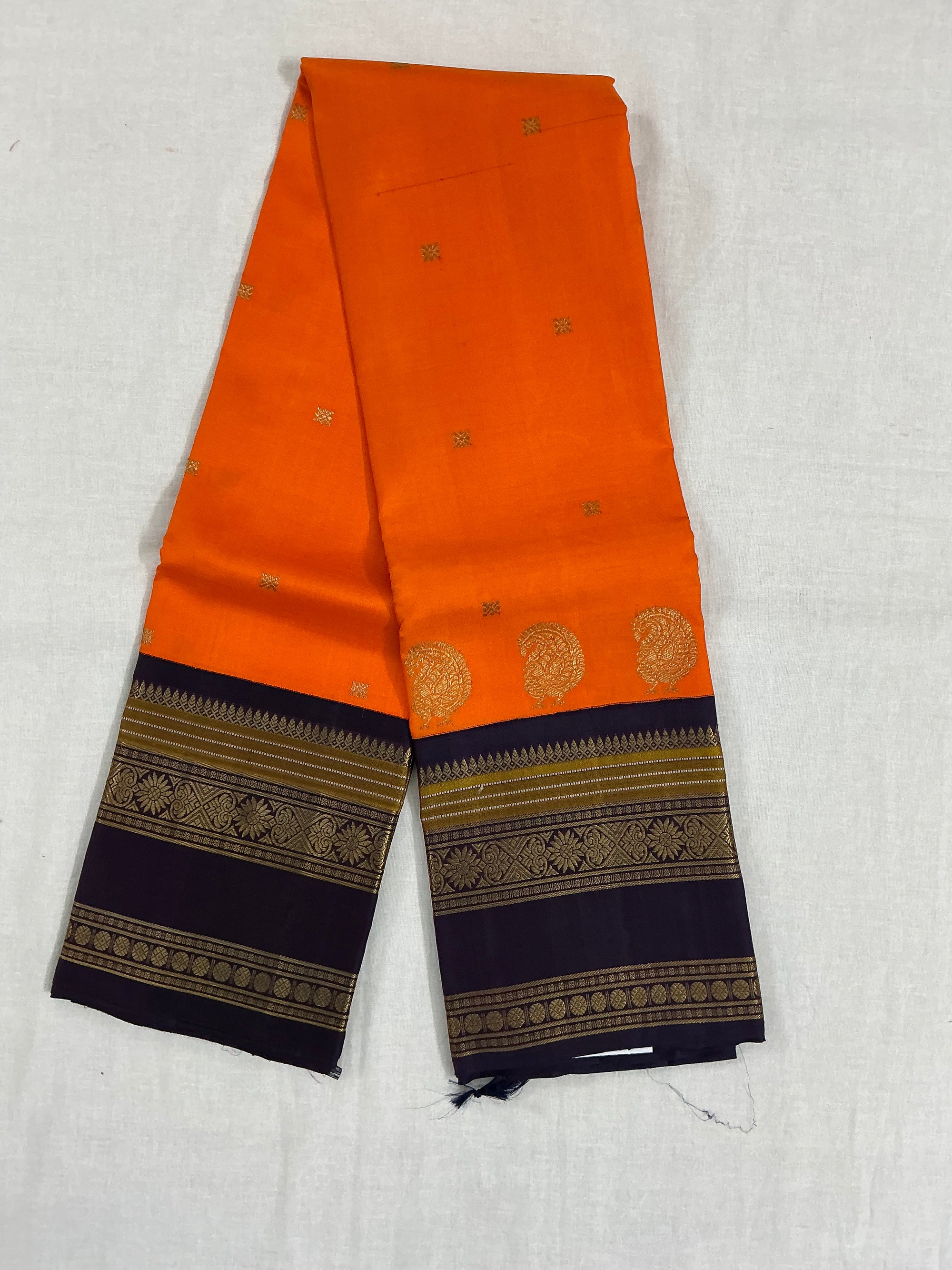 MYTHILI:  PETTU BUTTA KANJIVARAMS (CARROT ORANGE)