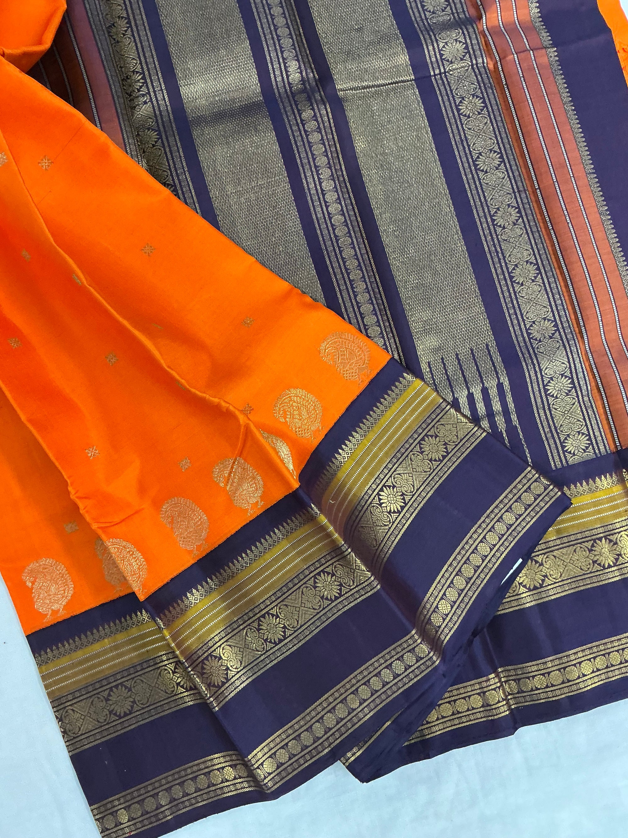 MYTHILI:  PETTU BUTTA KANJIVARAMS (CARROT ORANGE)