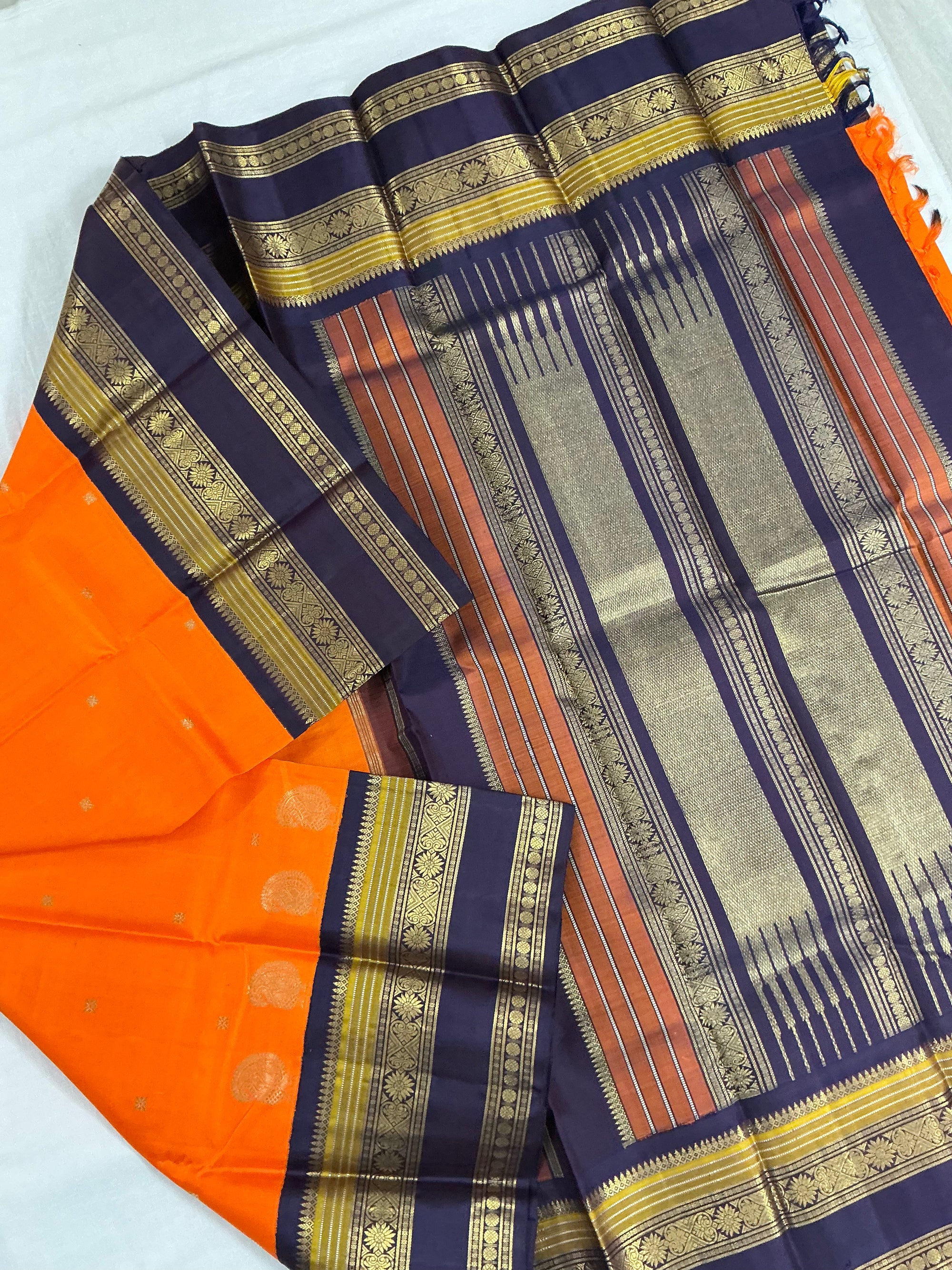 MYTHILI:  PETTU BUTTA KANJIVARAMS (CARROT ORANGE)