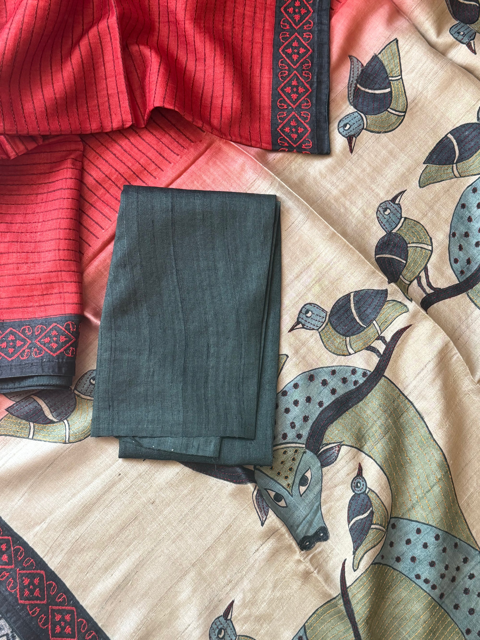 Kamaniya Kantha : Handcrafted Tussar