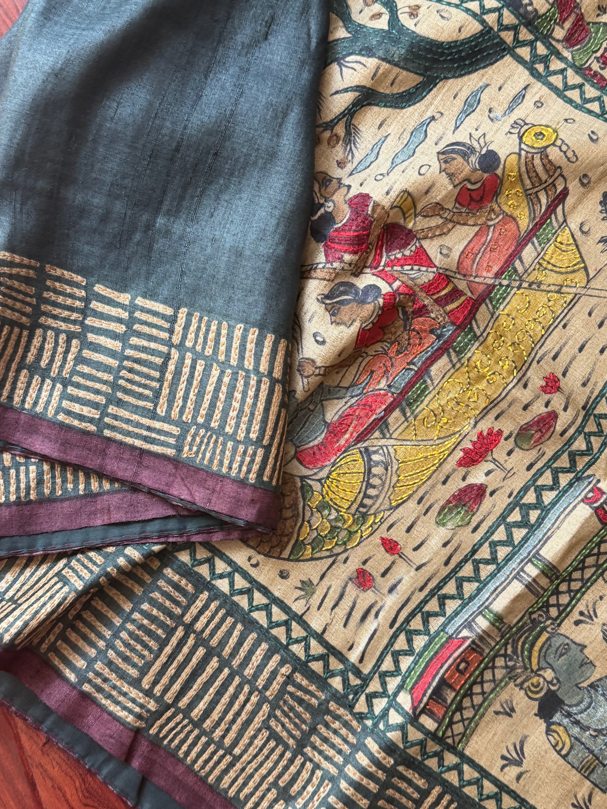 Kamaniya Kantha : Handcrafted Tussar