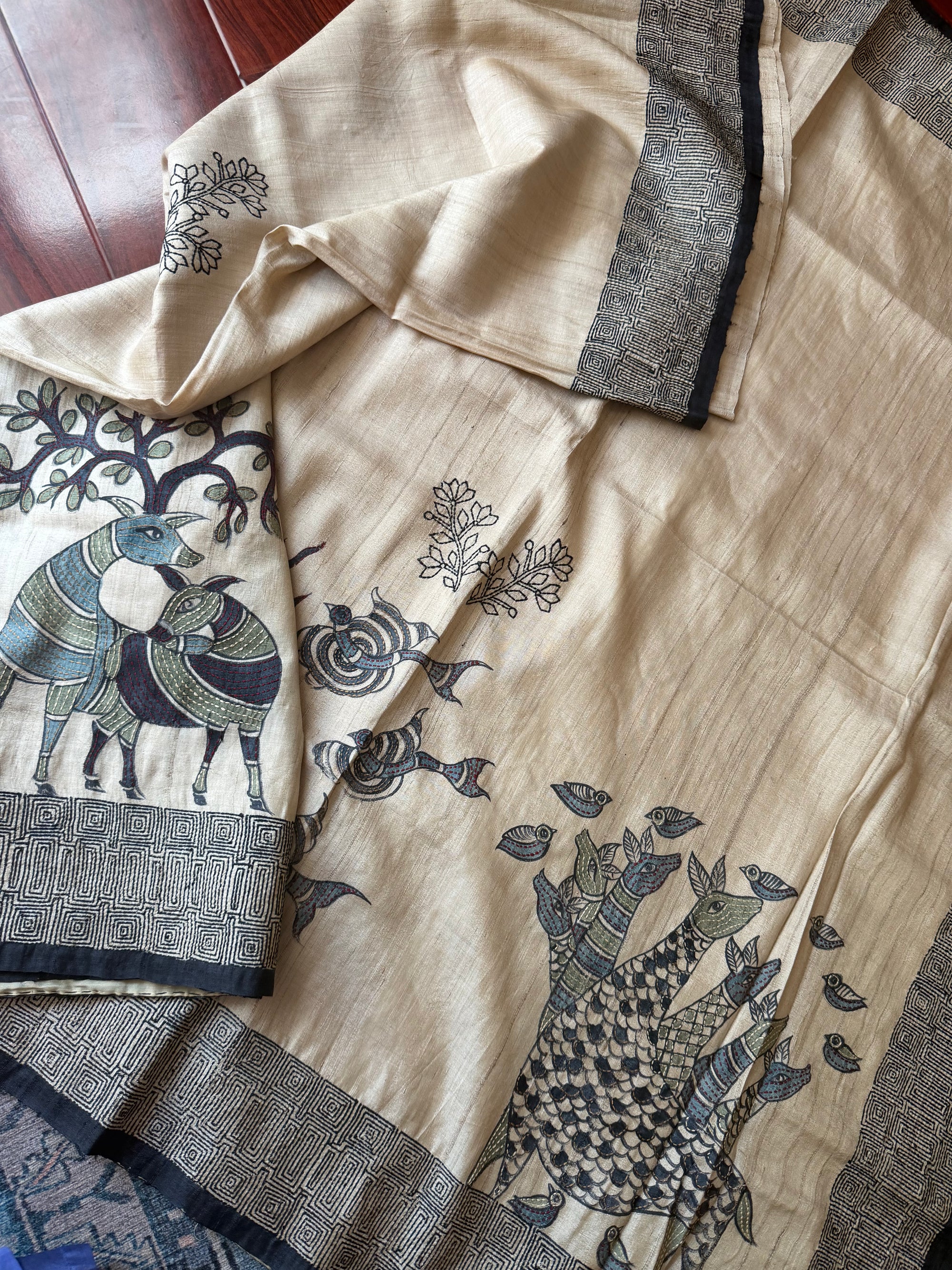 Kamaniya Kantha : Handcrafted Tussar