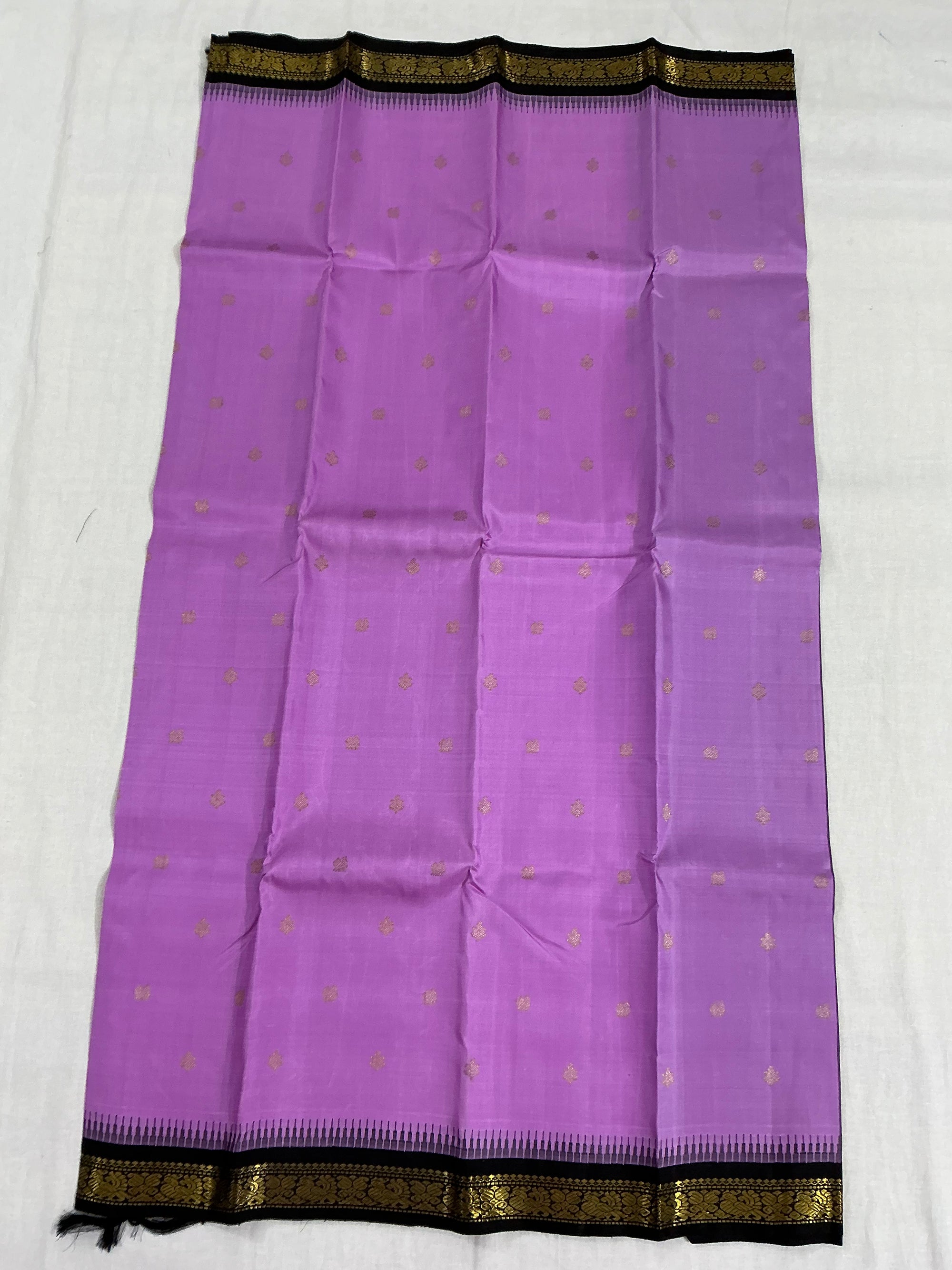 MAATHEY: Small border Korvai Kanjivaram