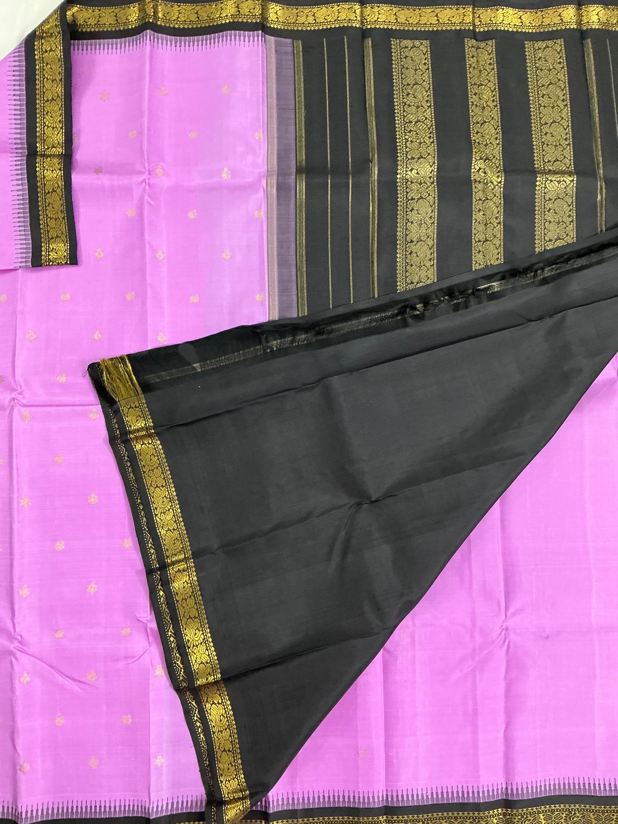 MAATHEY: Small border Korvai Kanjivaram