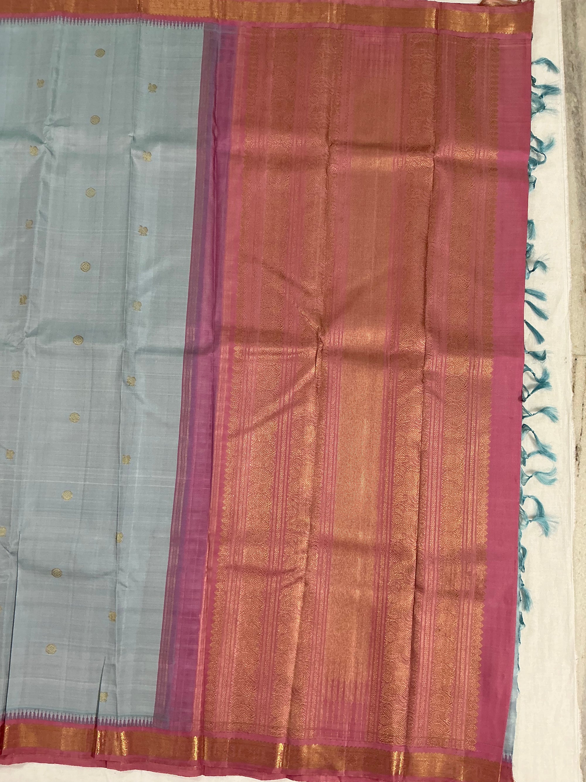 MAATHEY: Small border Korvai Kanjivaram