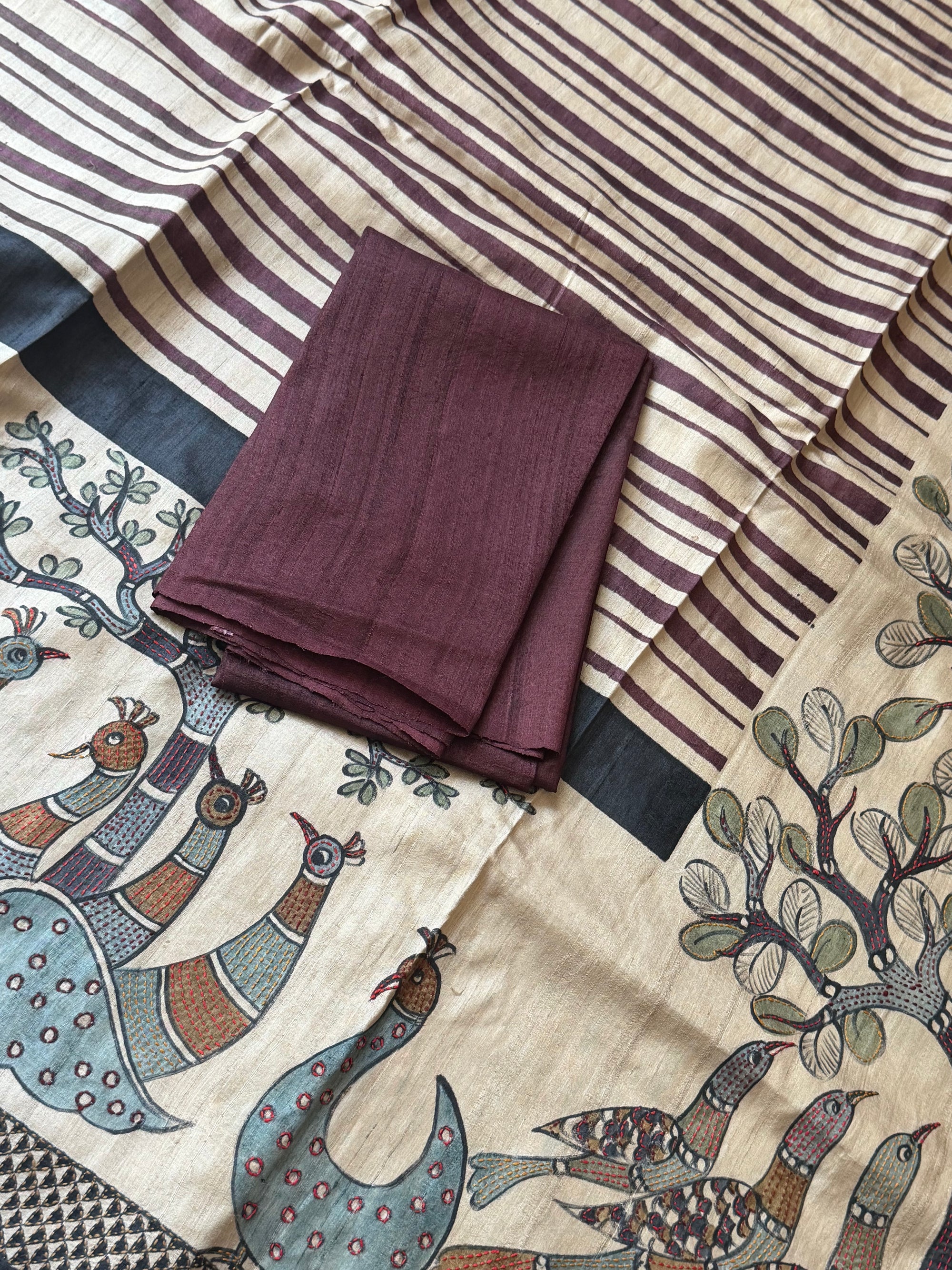 Kamaniya Kantha : Handcrafted Tussar