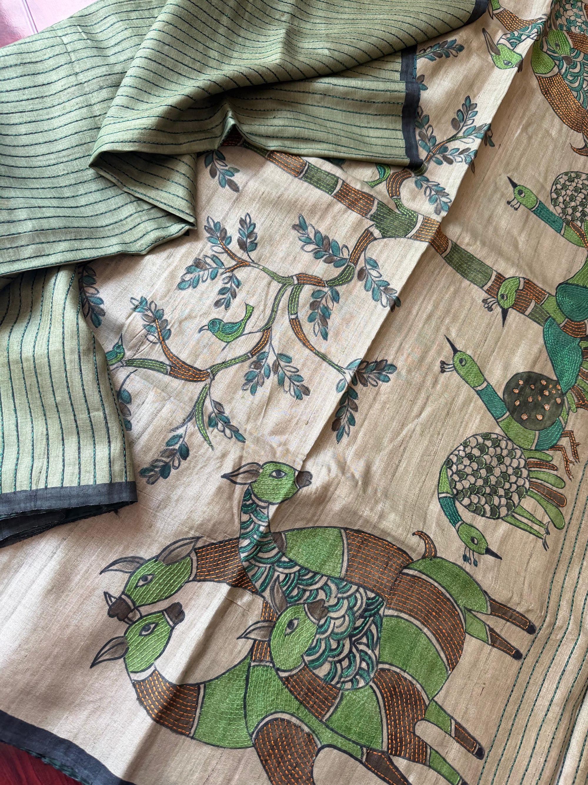 Kamaniya Kantha : Handcrafted Tussar