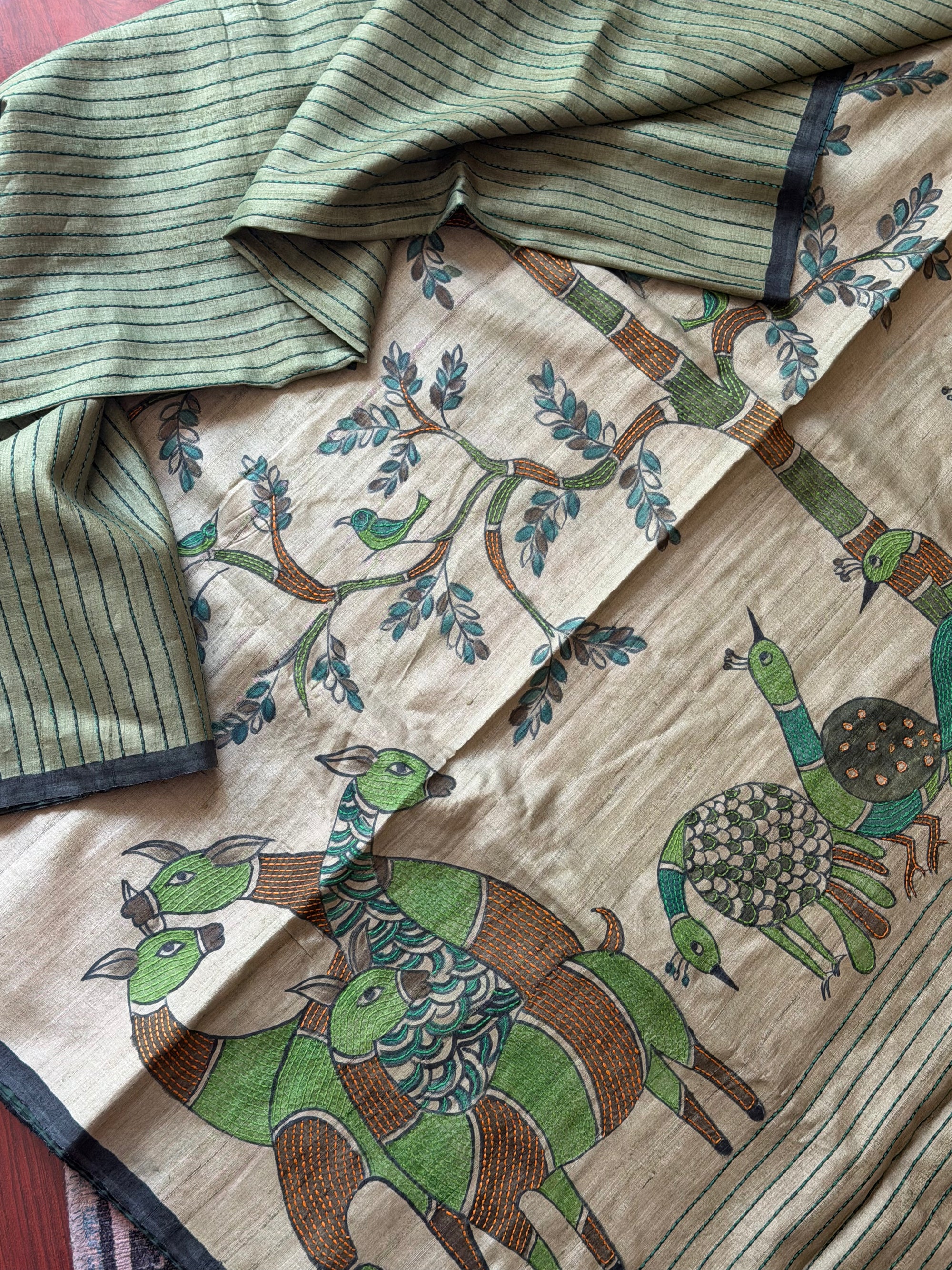 Kamaniya Kantha : Handcrafted Tussar