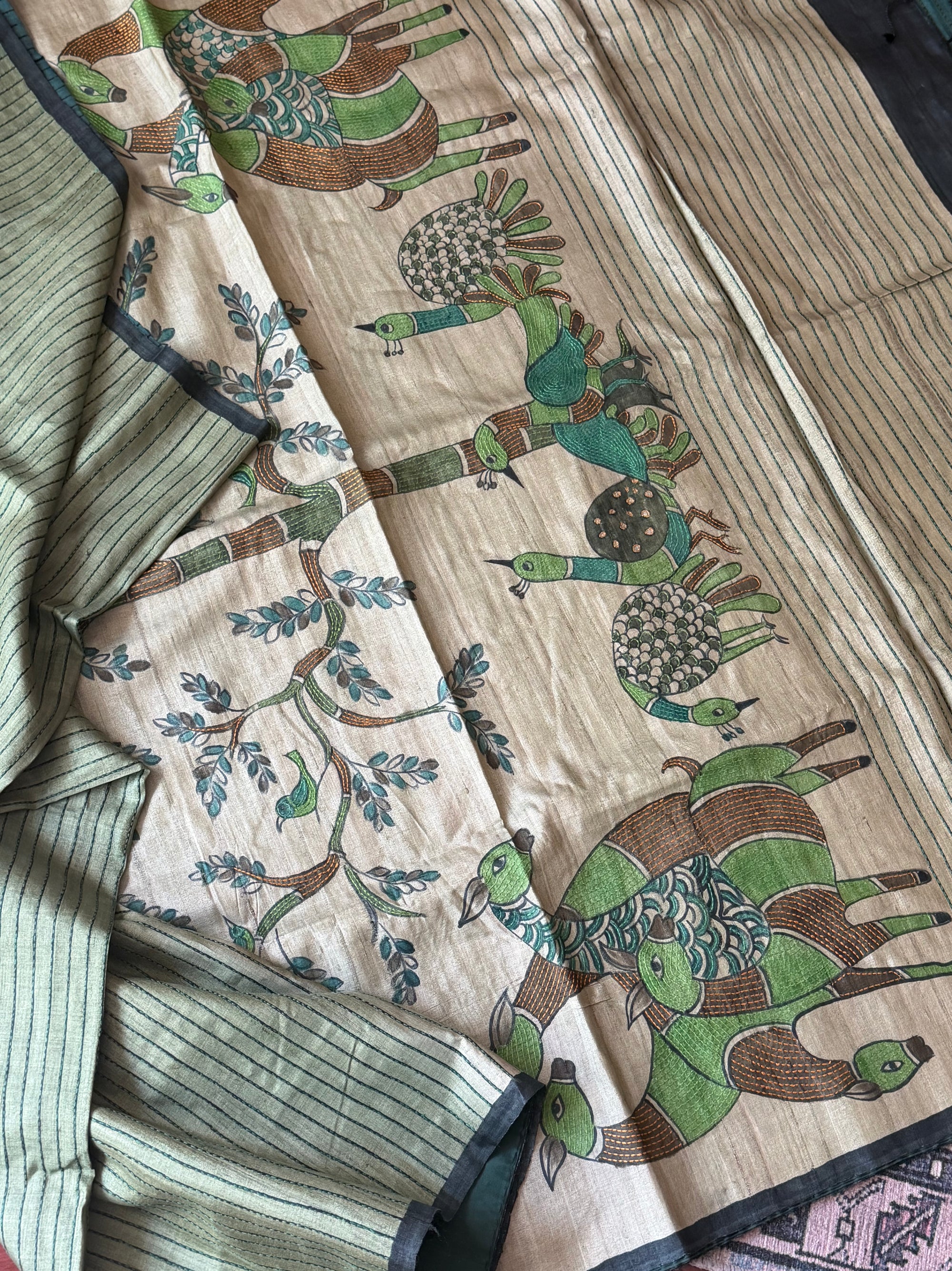 Kamaniya Kantha : Handcrafted Tussar