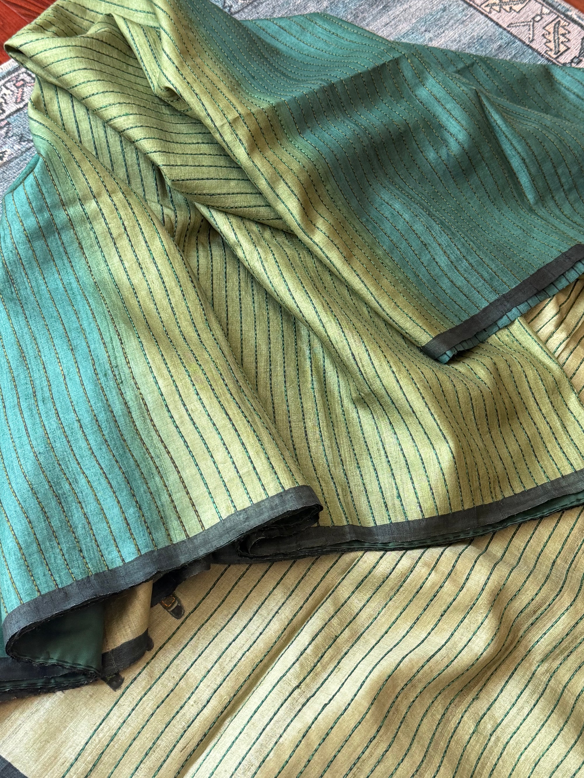 Kamaniya Kantha : Handcrafted Tussar