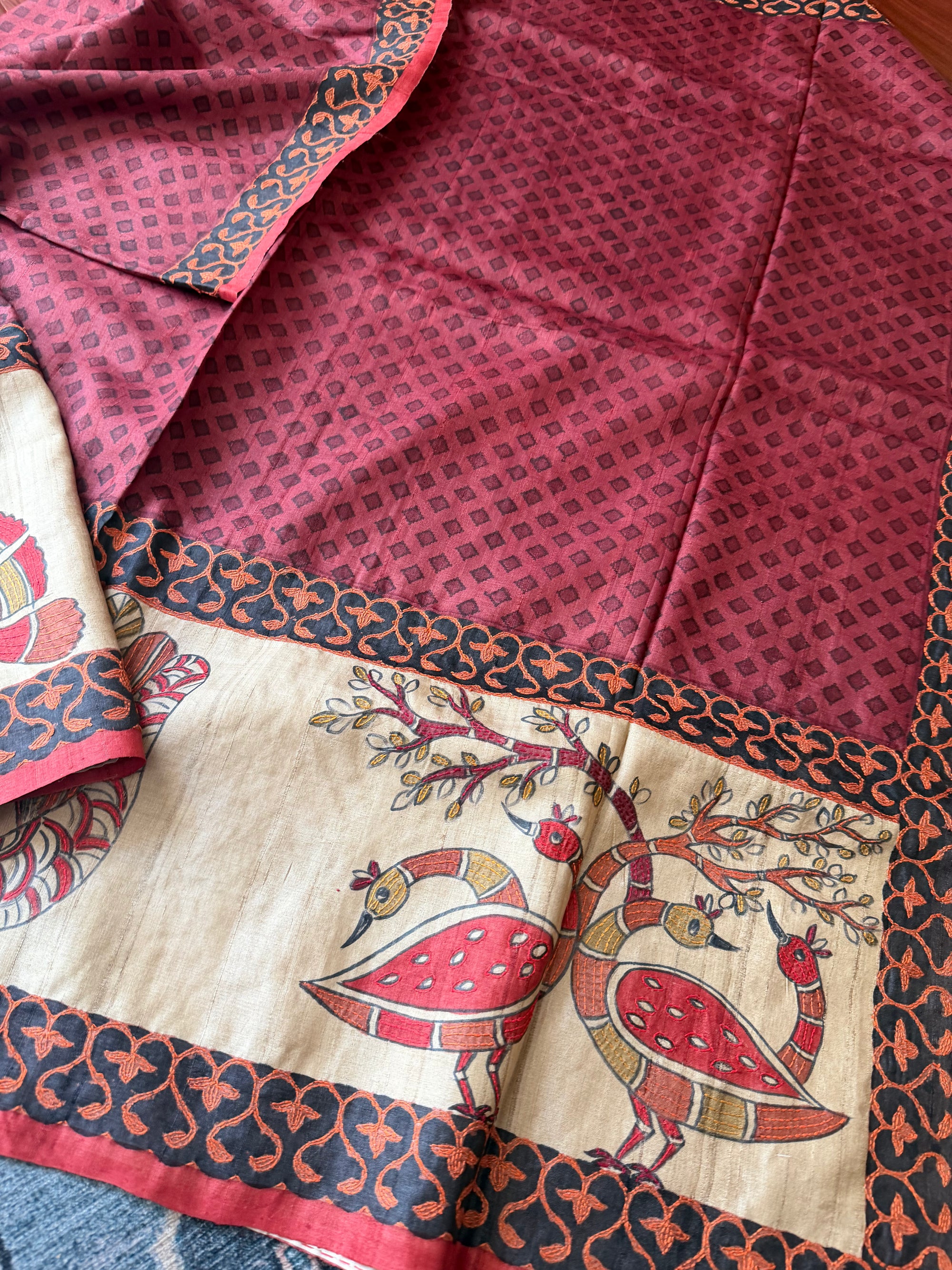 Kamaniya Kantha : Handcrafted Tussar