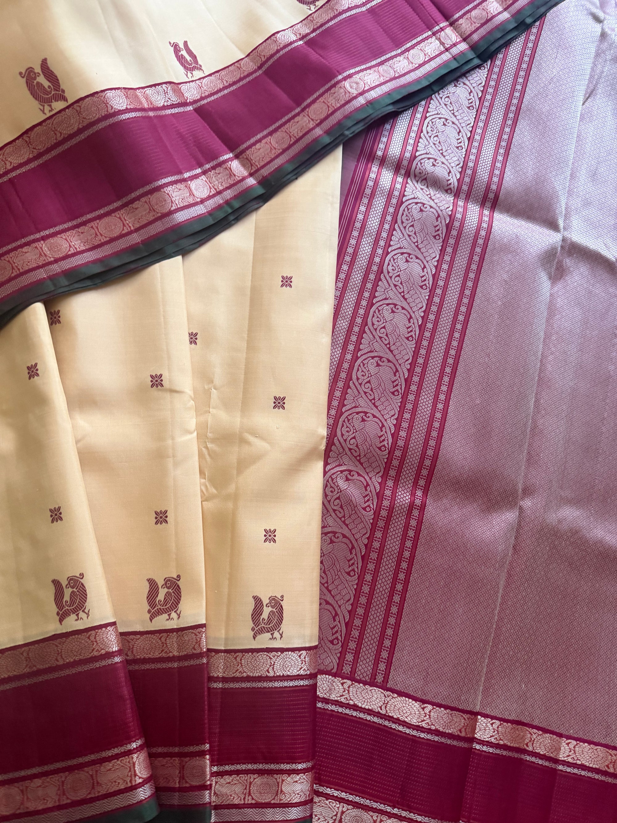 No Zari  Kanjivaram Silk : Vintage Inspired with Beetu Butta