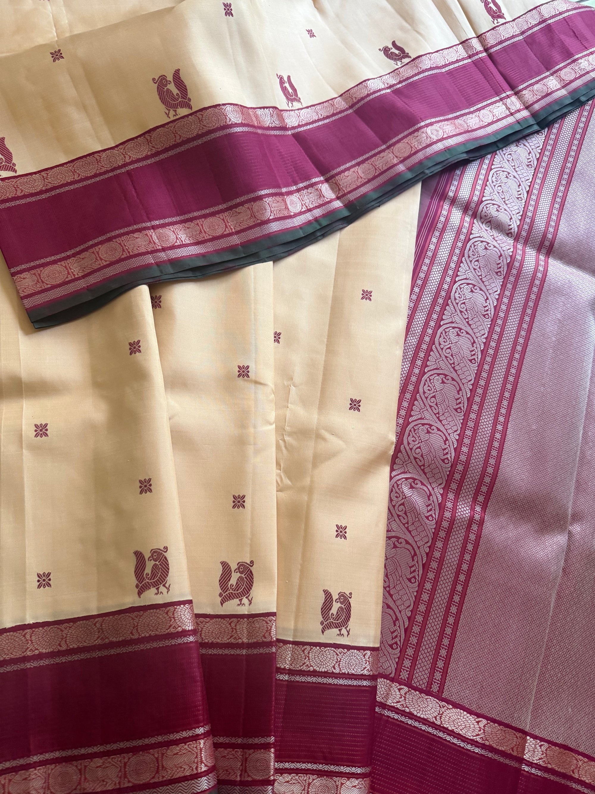 No Zari  Kanjivaram Silk : Vintage Inspired with Beetu Butta