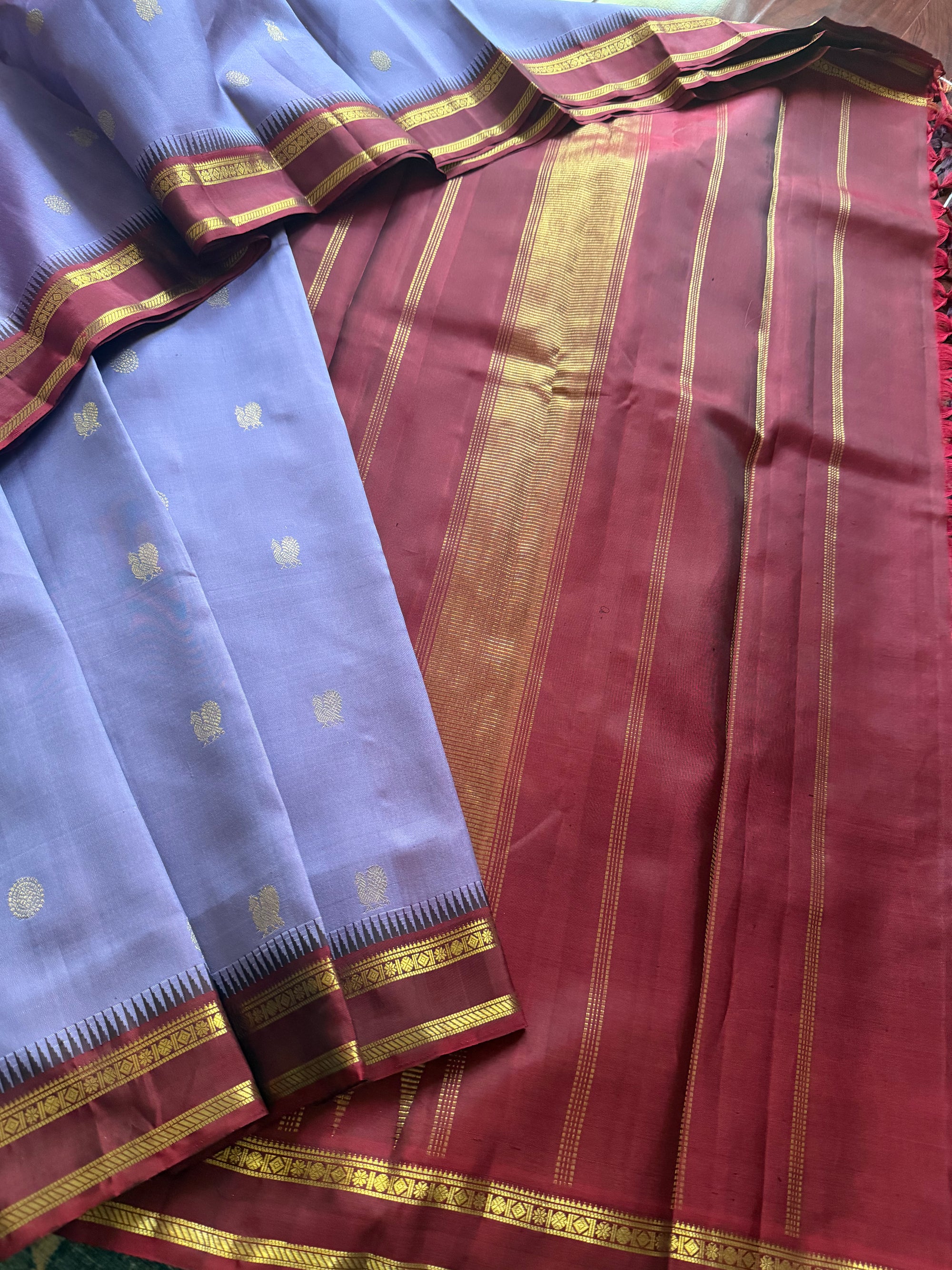 MAATHEY: Small border Kanjivaram Silk