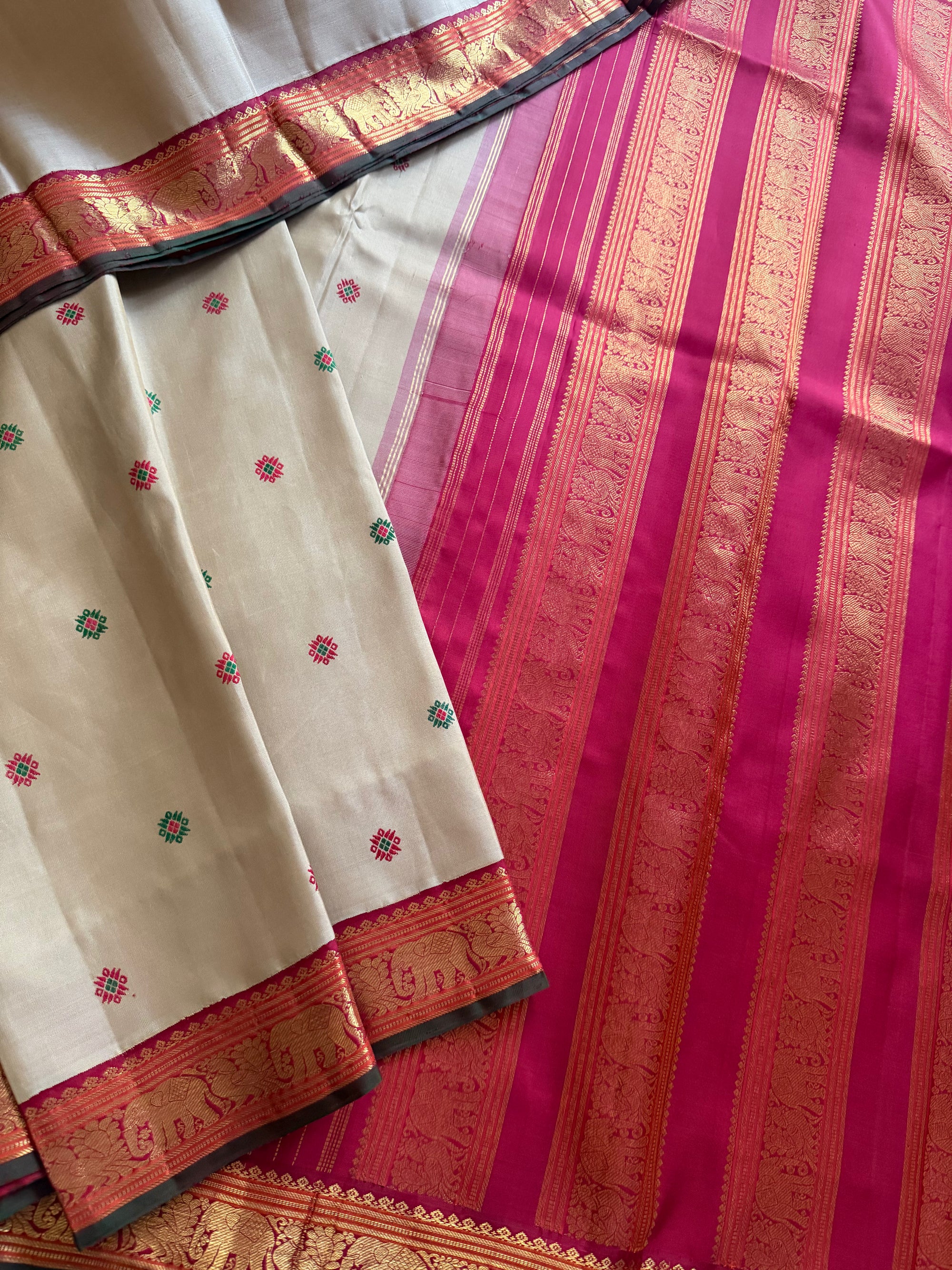 MAATHEY: Vintage Kanjivaram Silk (Biscuit &amp; Ruby Red(