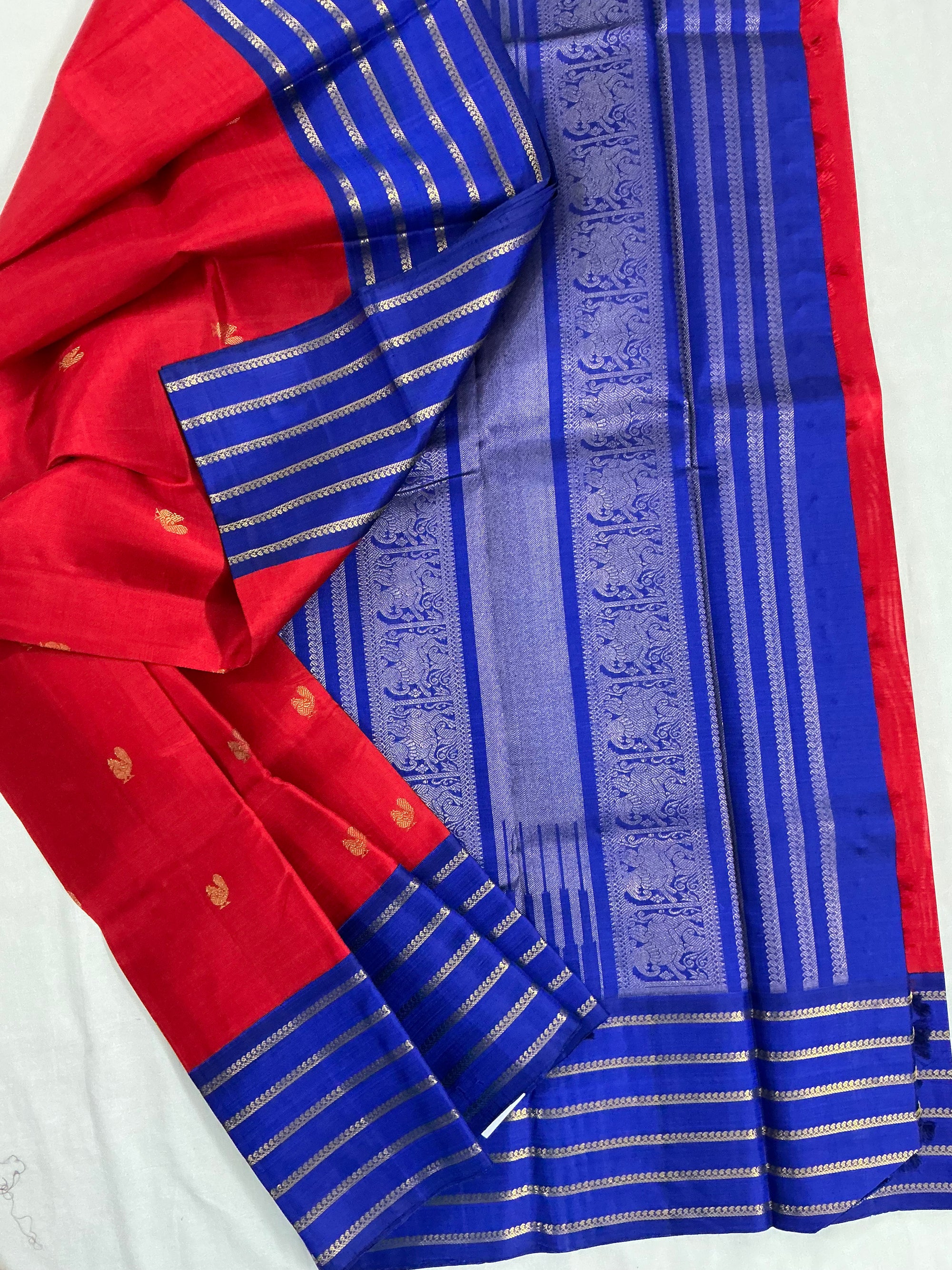 MYTHILI:  Vintage Inspired Kanjivarams (Chilli Red + Ink Blue)