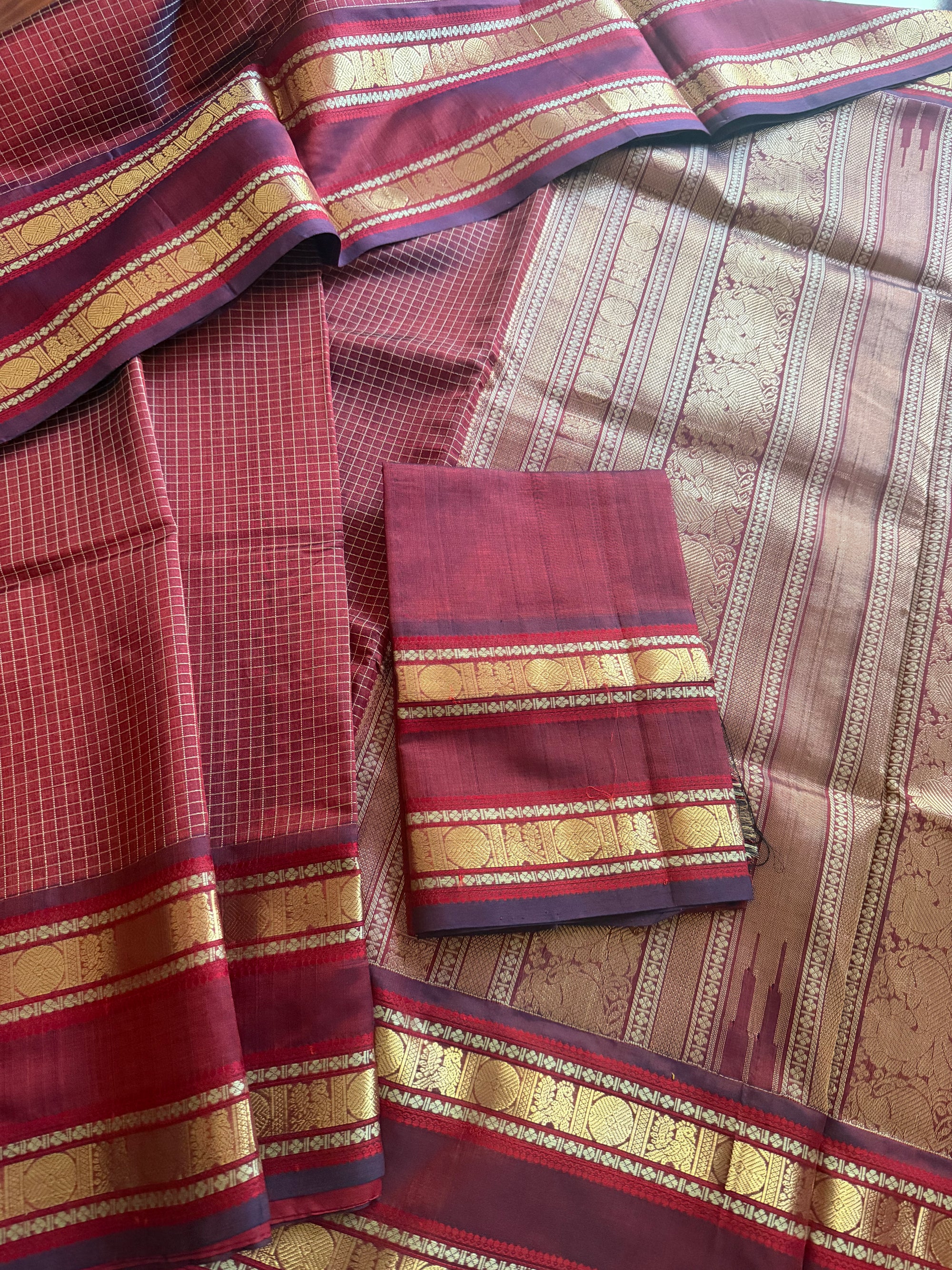 Silk Cotton :  Muthukattam (Maroon)