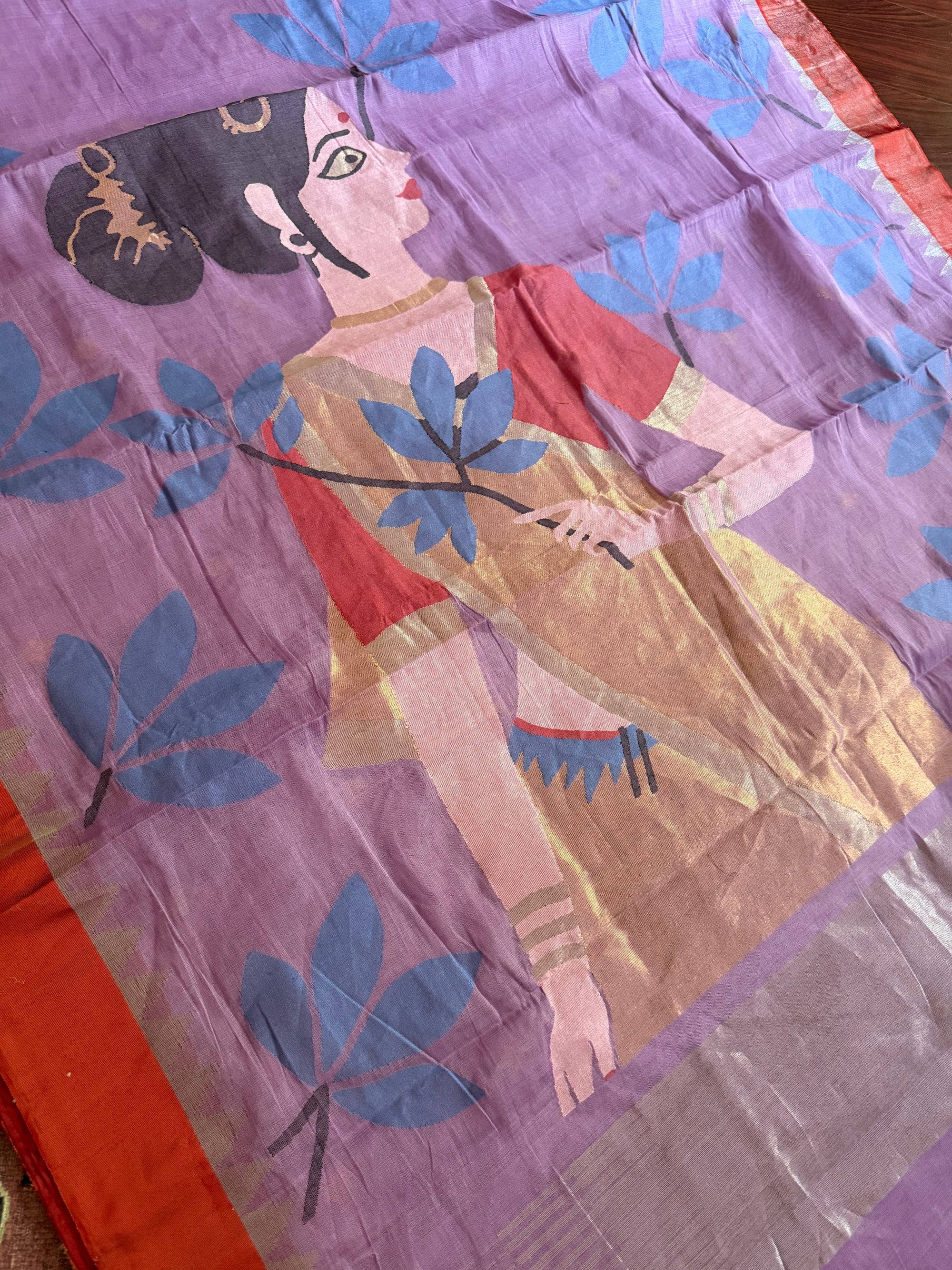 Handspun Ponduru Khadi Cotton Jamdani : Ravi Varma design on the Pallu