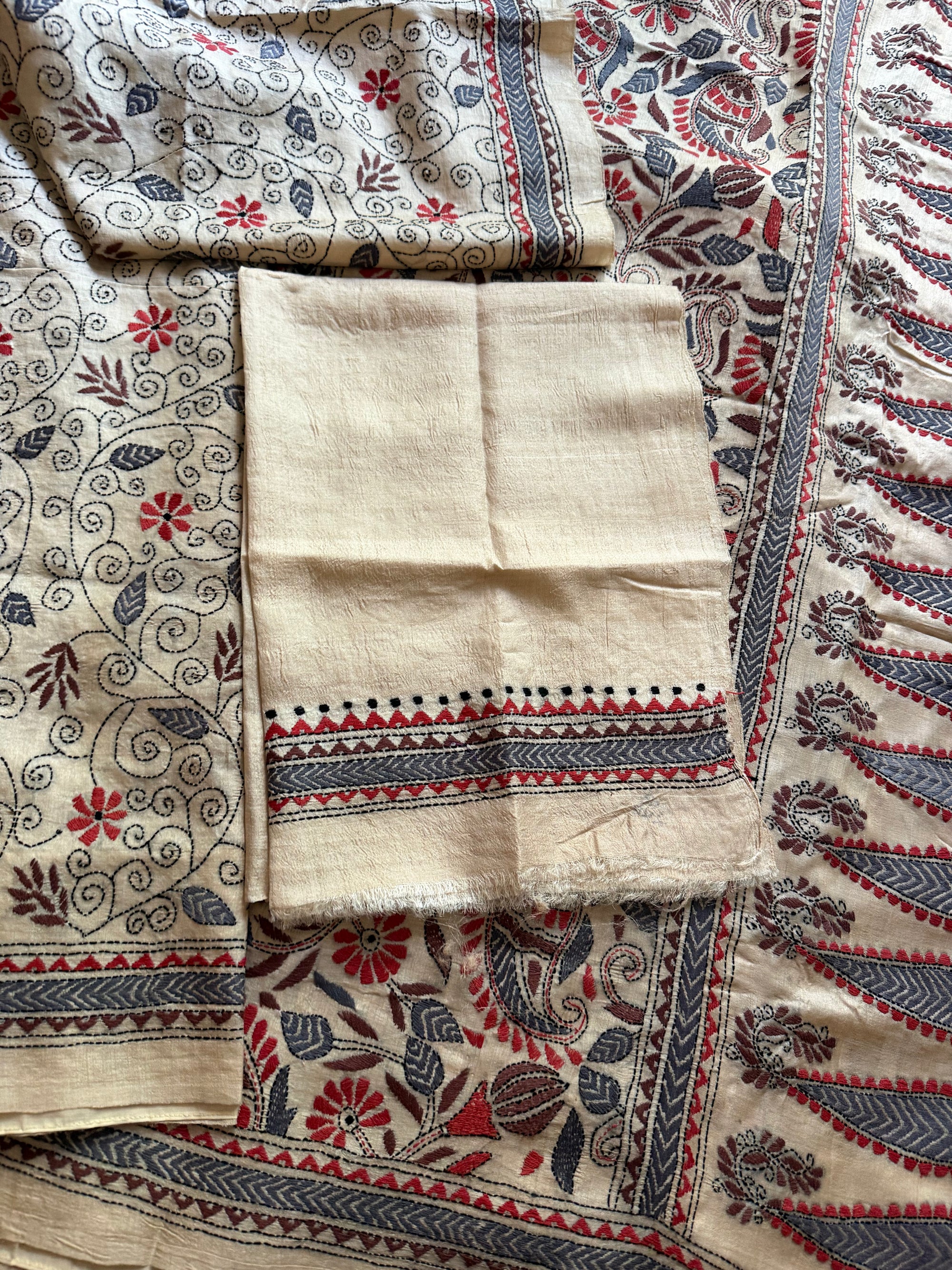 VRIKSHA: Handcrafted Kantha on Natural Tussar