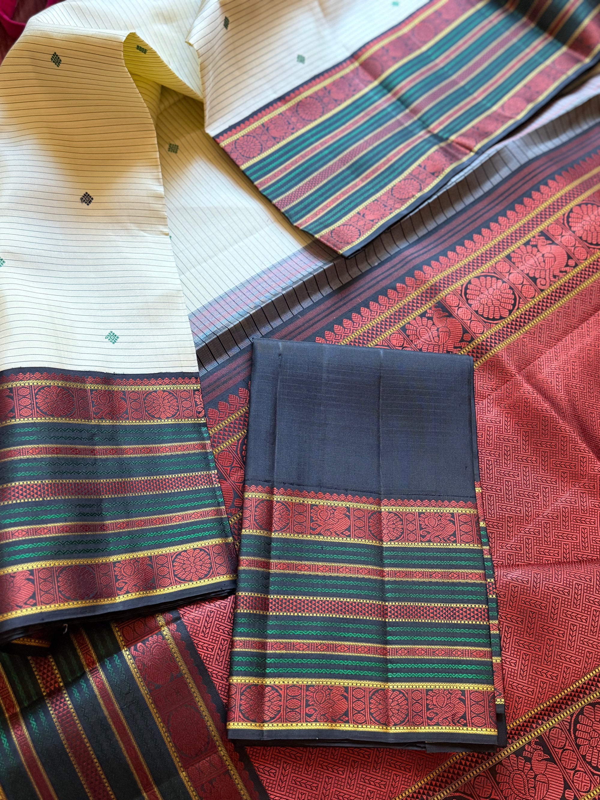 No Zari Korvai Kanjivaram Silk