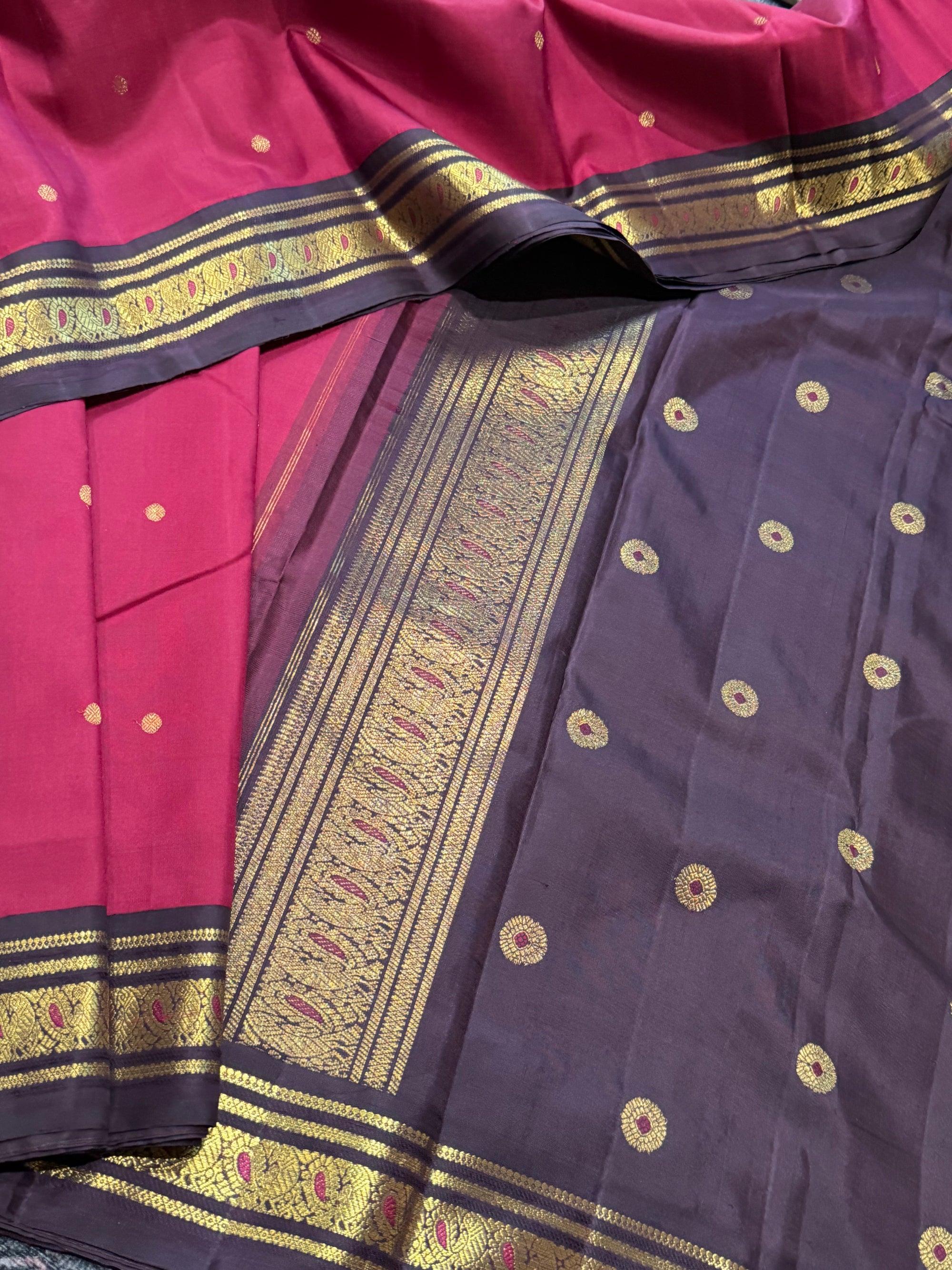 MAATHEY: Vintage Kanjivaram Silk (Terracotta Red &amp; Brown)