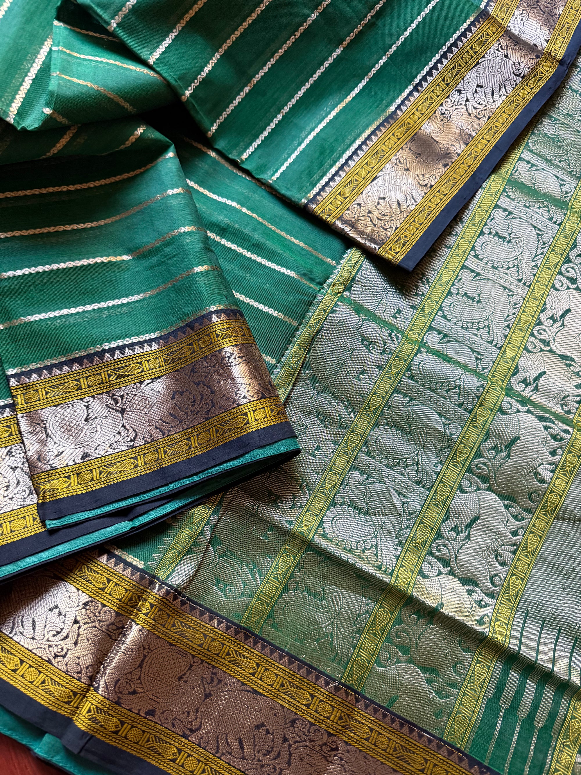 Silk Cotton: Veldhari