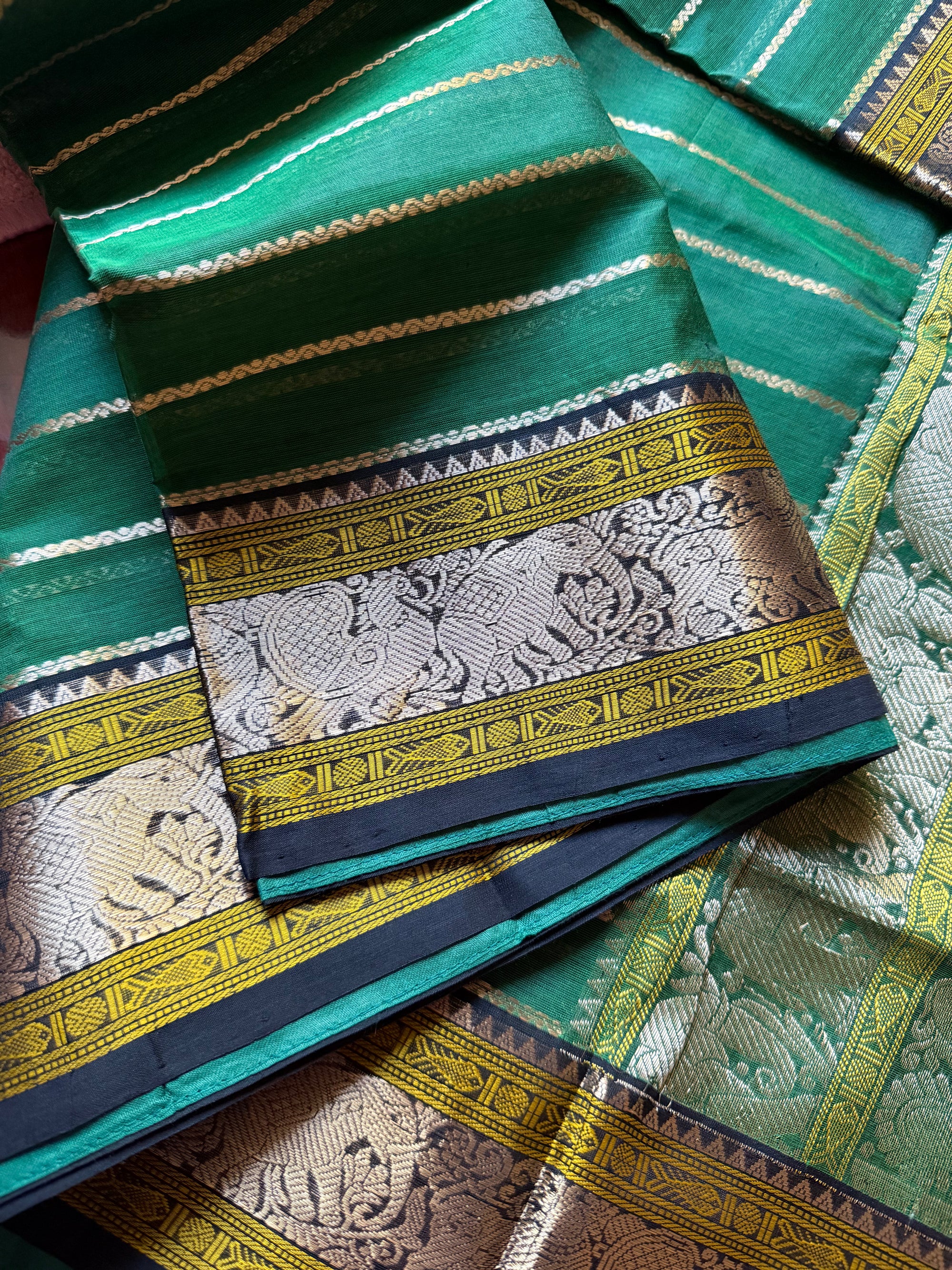 Silk Cotton: Veldhari