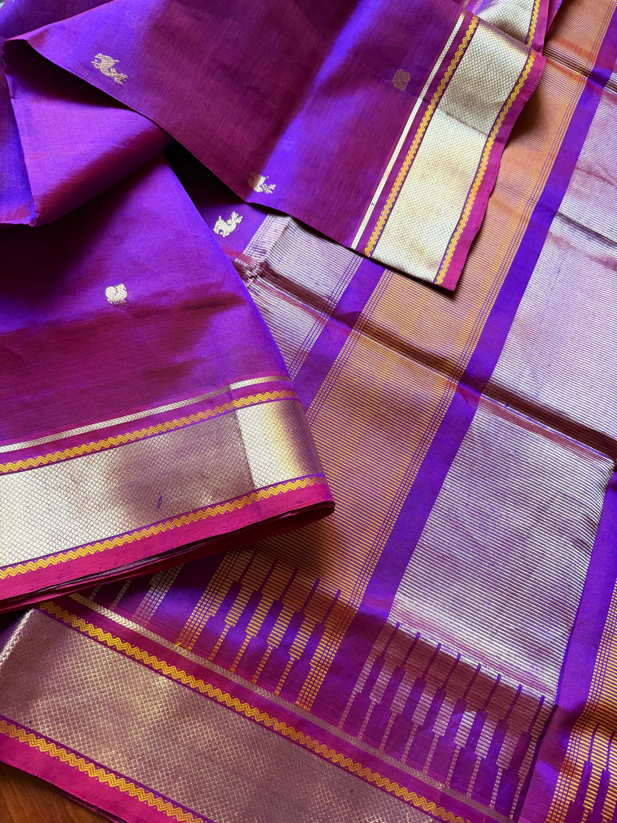Silk Cotton: Buttas and Self borders