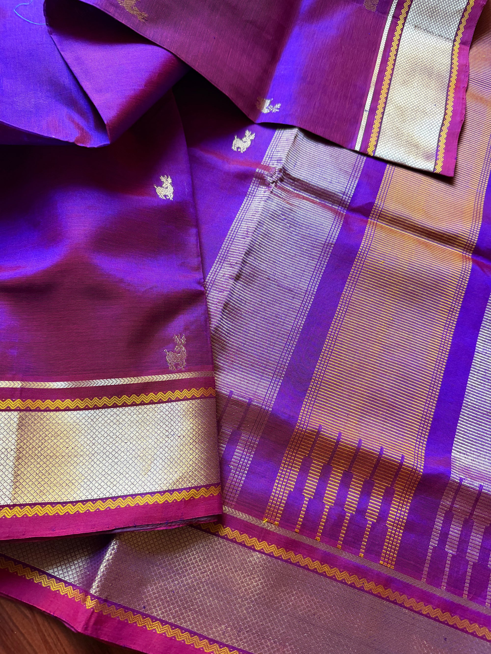Silk Cotton: Buttas and Self borders