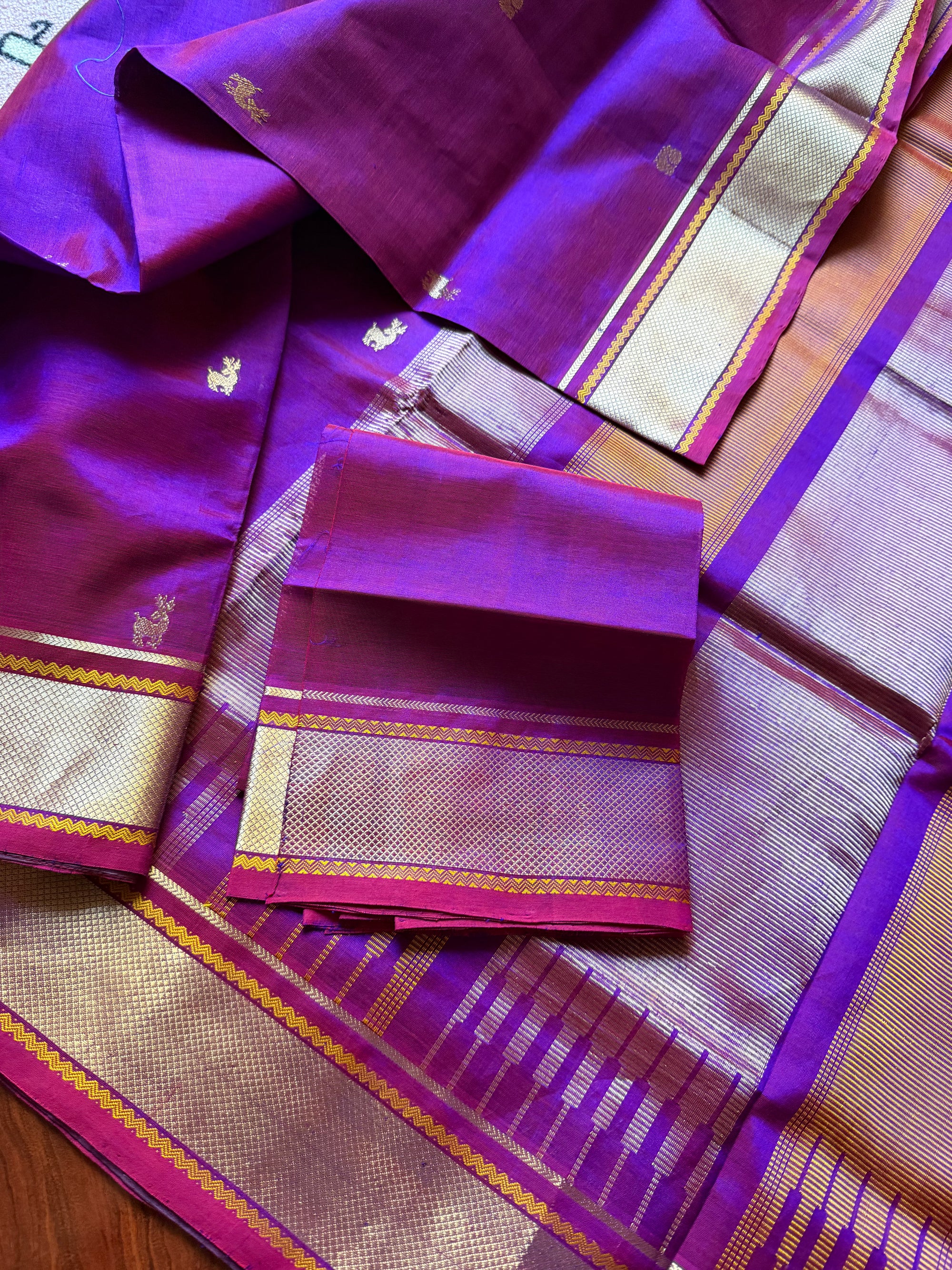 Silk Cotton: Buttas and Self borders