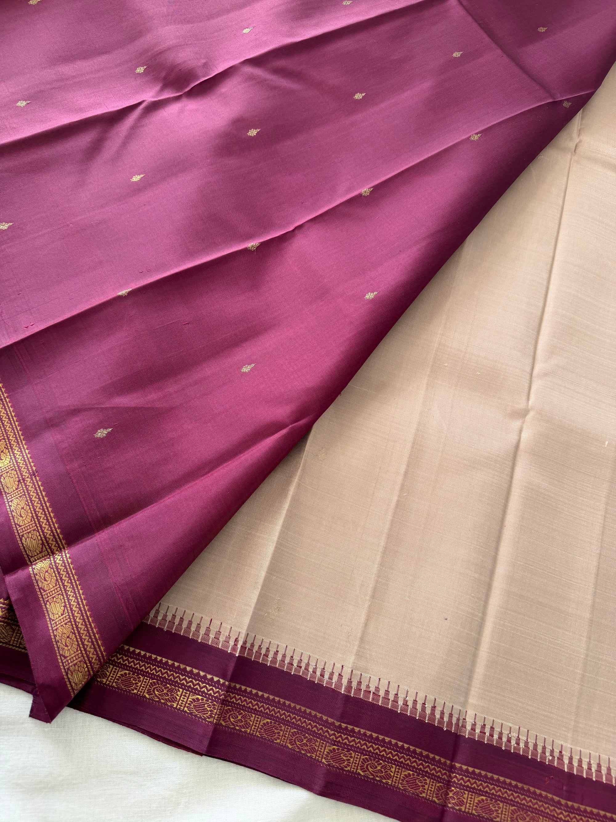 MAATHEY: Small border Kanjivaram Silk