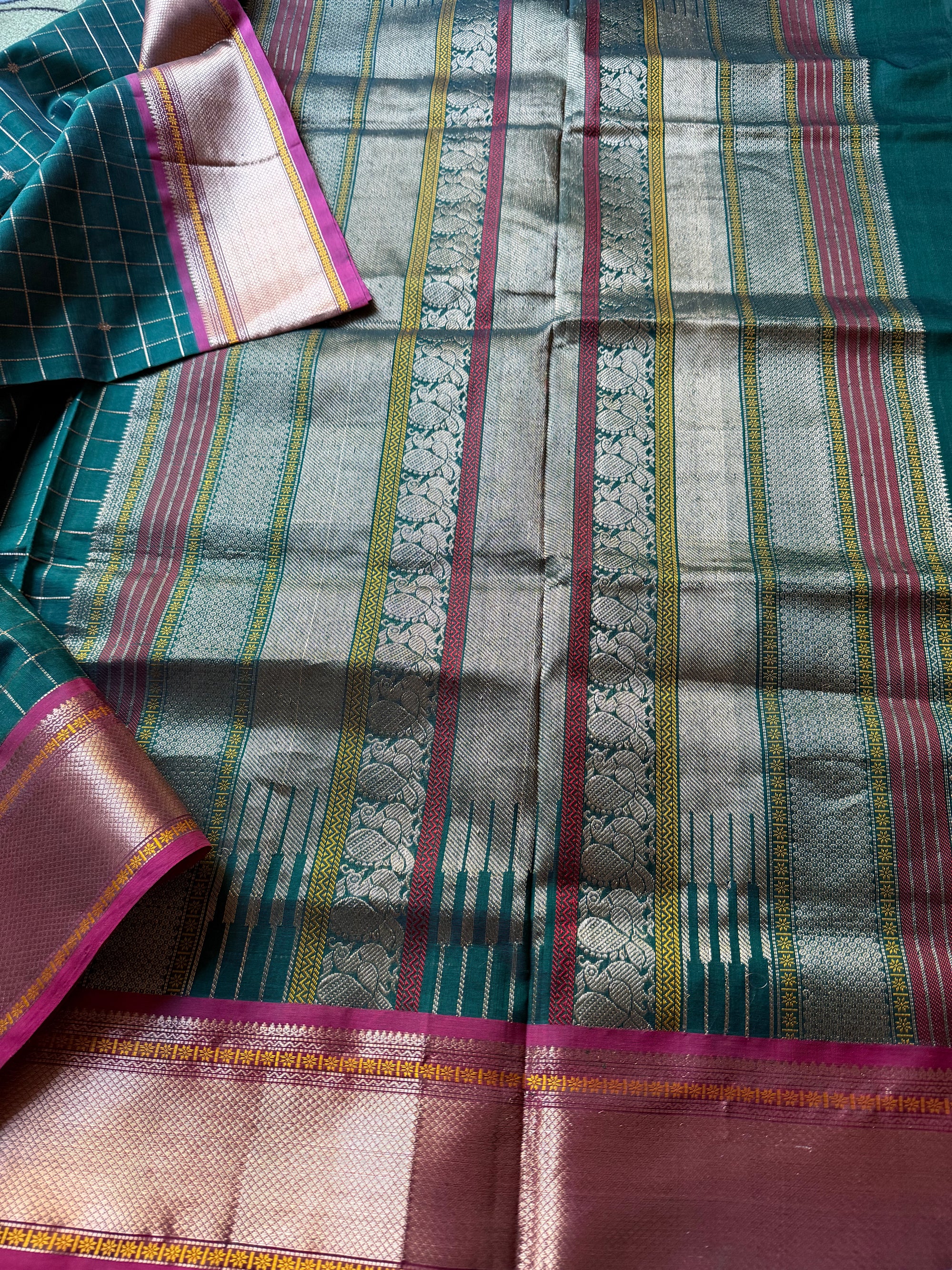 Silk Cotton: Muthu kortha zari kattam