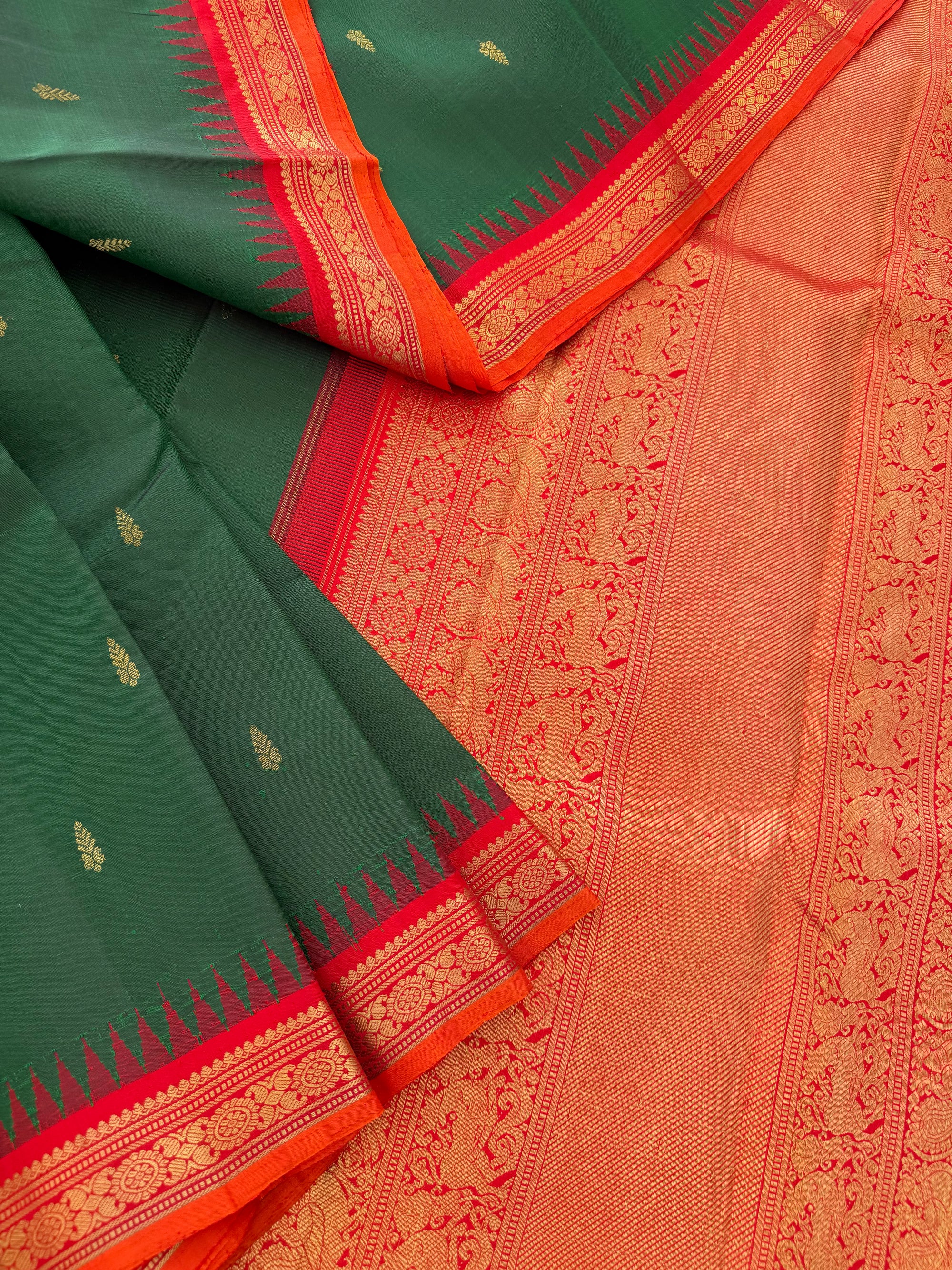 MAATHEY: Small border Kanjivaram Silk