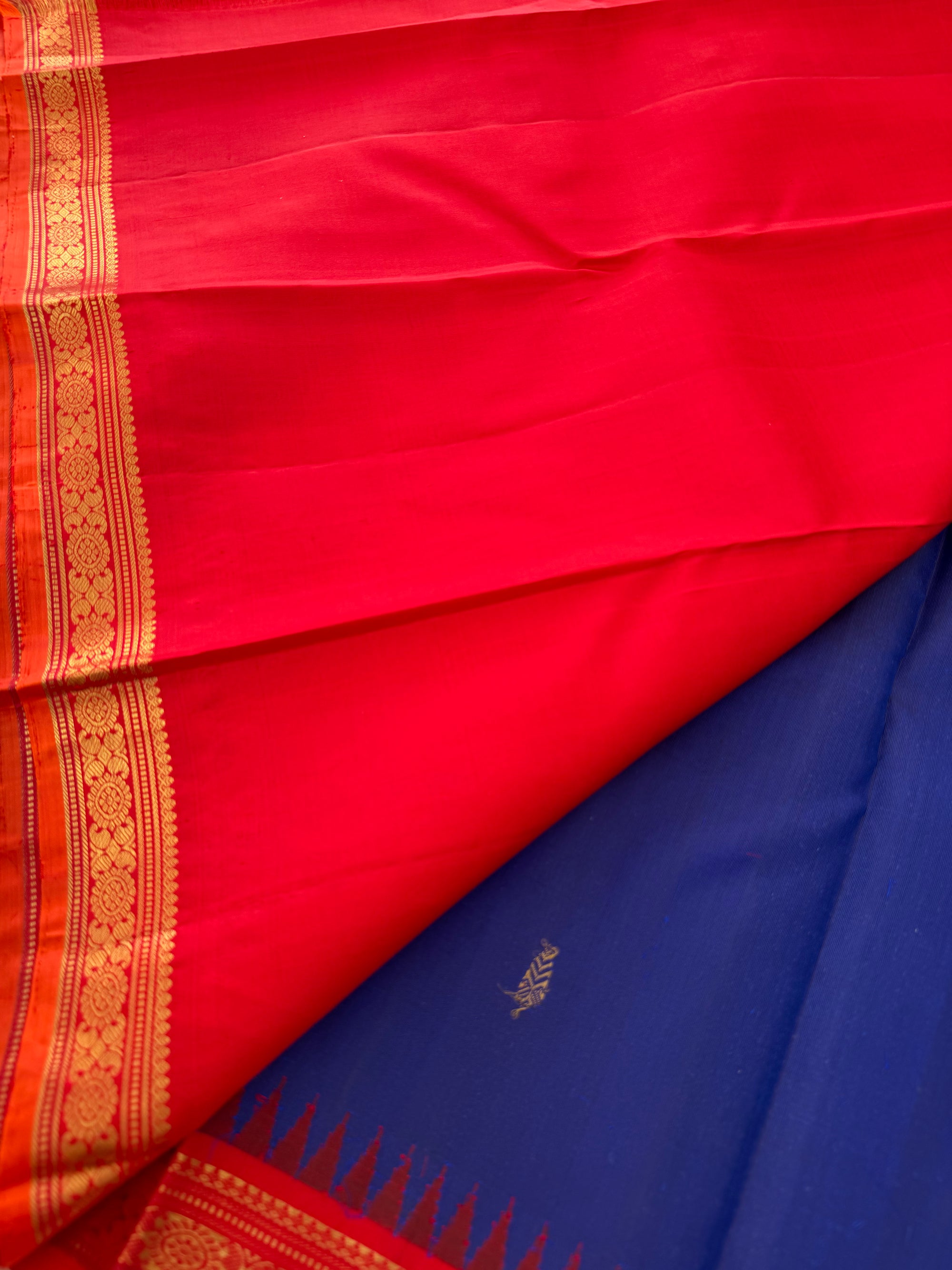 MAATHEY: Small border Kanjivaram Silk