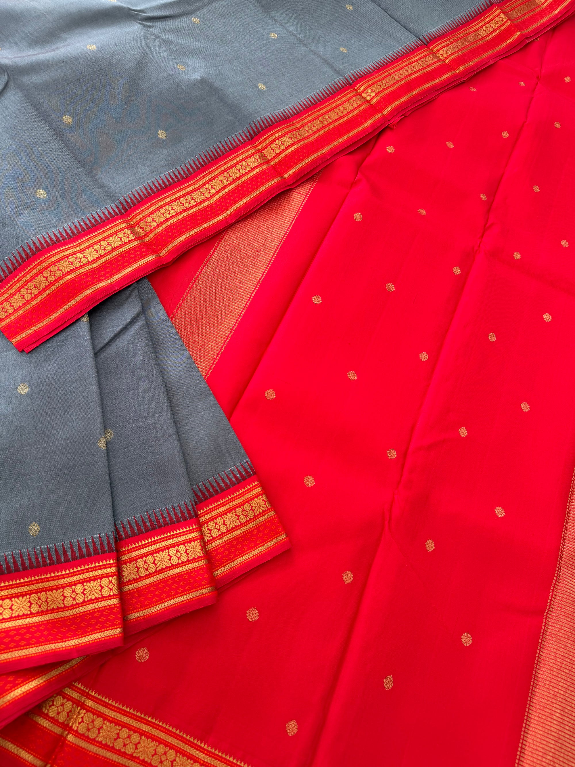 MAATHEY: Small border Kanjivaram Silk