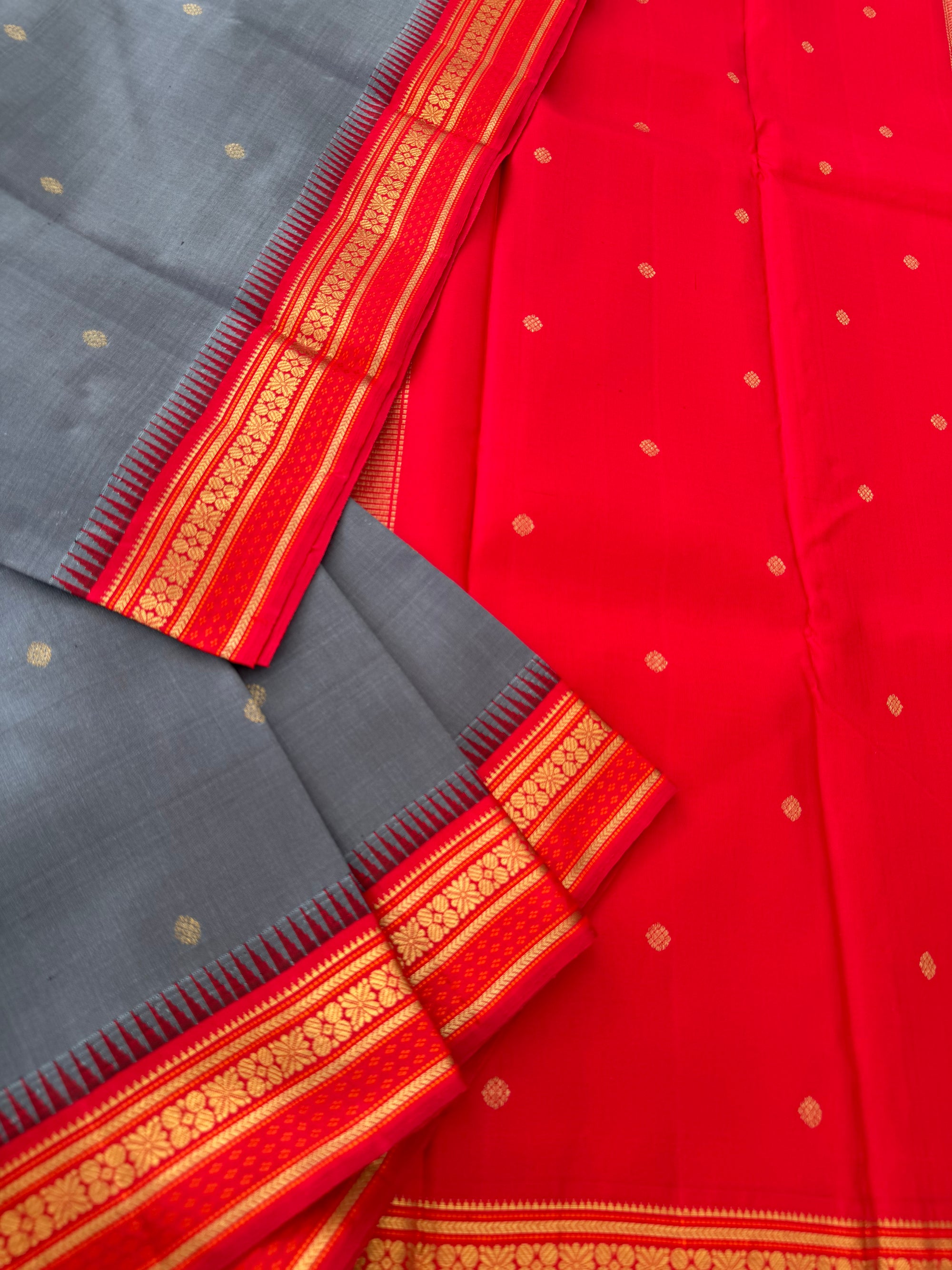 MAATHEY: Small border Kanjivaram Silk