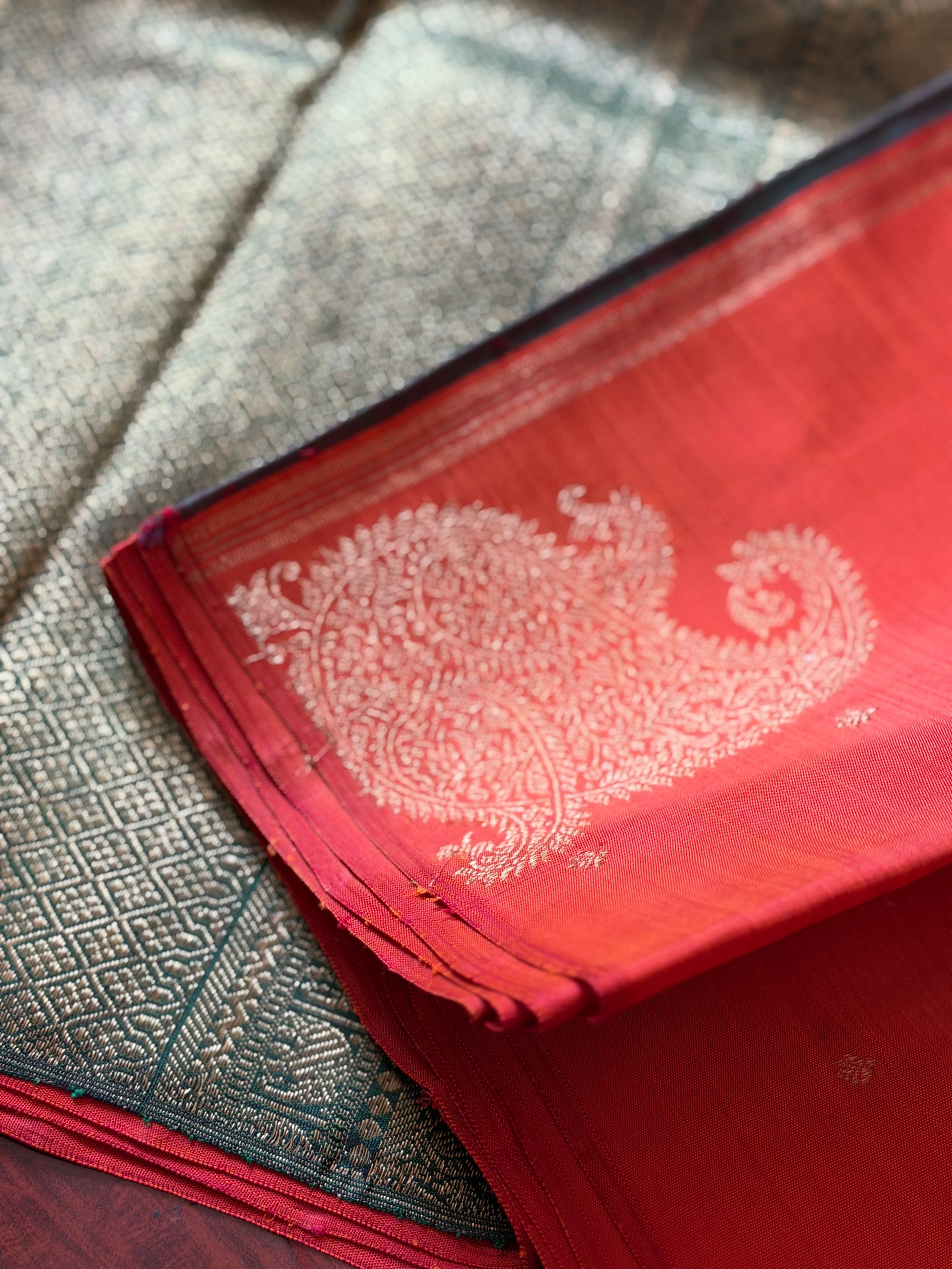 SWARA: Kanjivaram Silk (Rust Orange - boderless)
