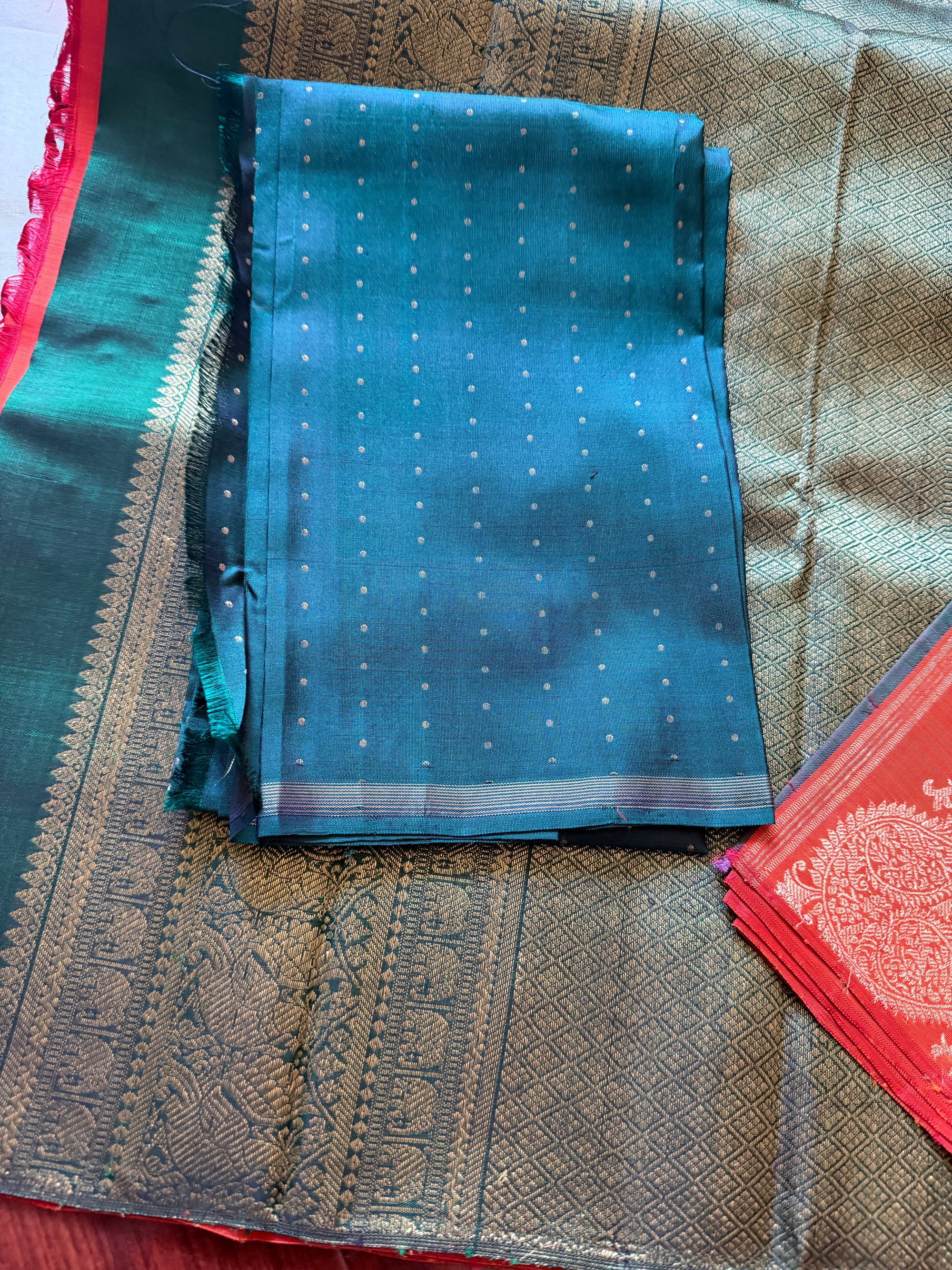 SWARA: Kanjivaram Silk (Rust Orange - boderless)