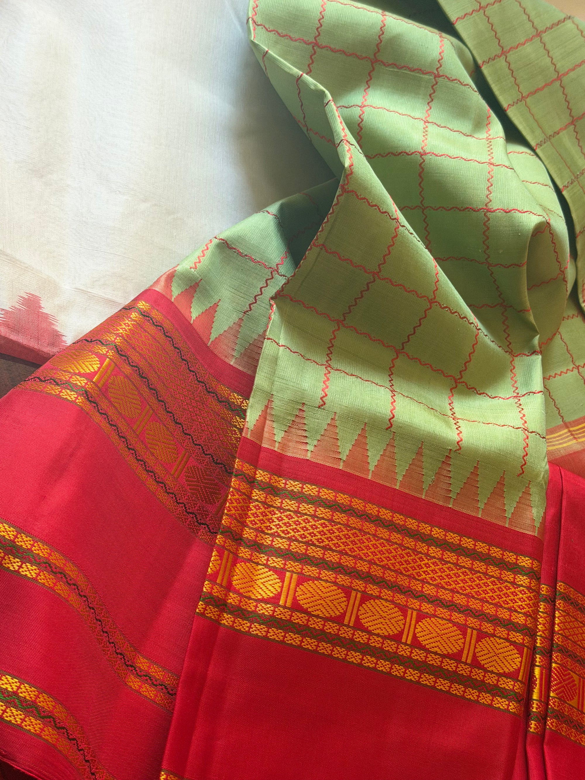 No Zari  Kanjivaram Silk VELDHARI