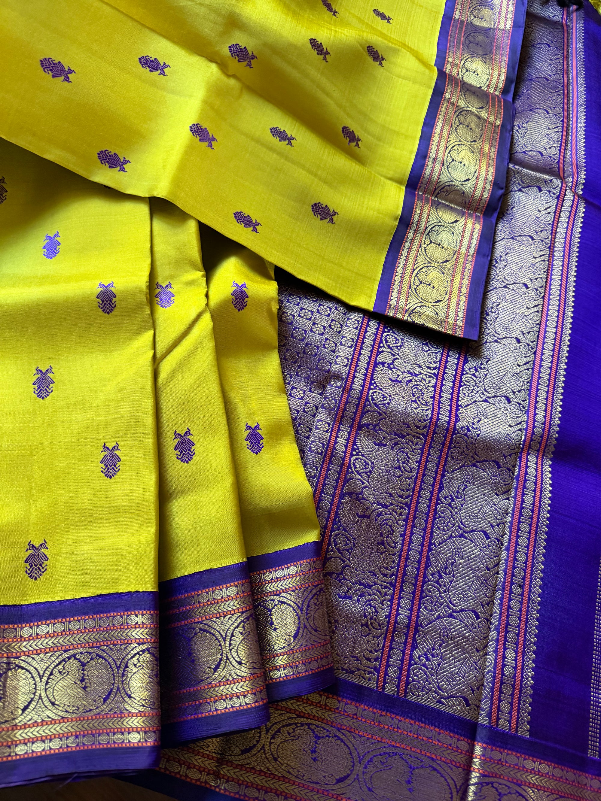 MYTHILI:  Sampanga &amp; Purple (Gandaberunda buttas)