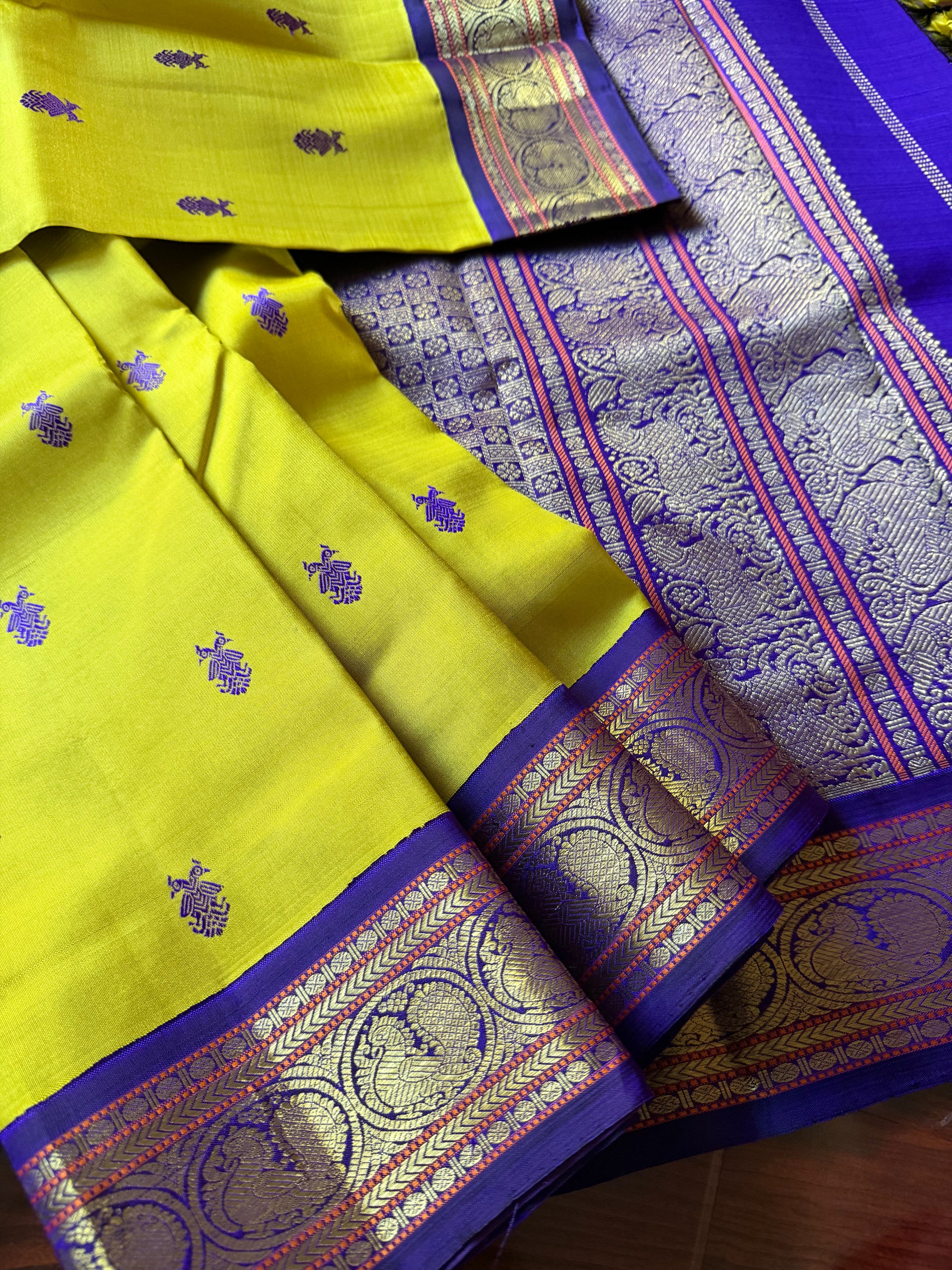 MYTHILI:  Sampanga &amp; Purple (Gandaberunda buttas)