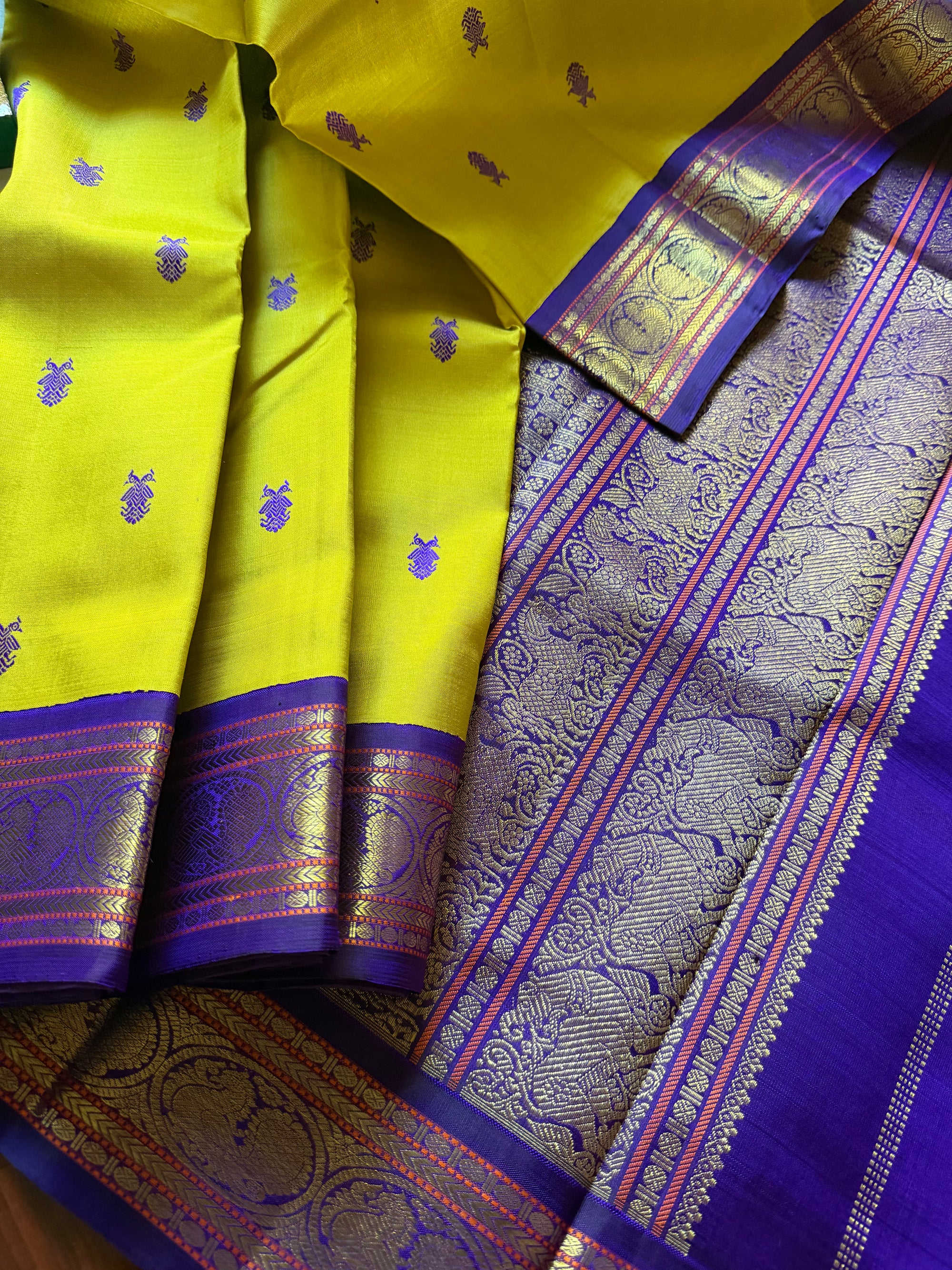 MYTHILI:  Sampanga &amp; Purple (Gandaberunda buttas)