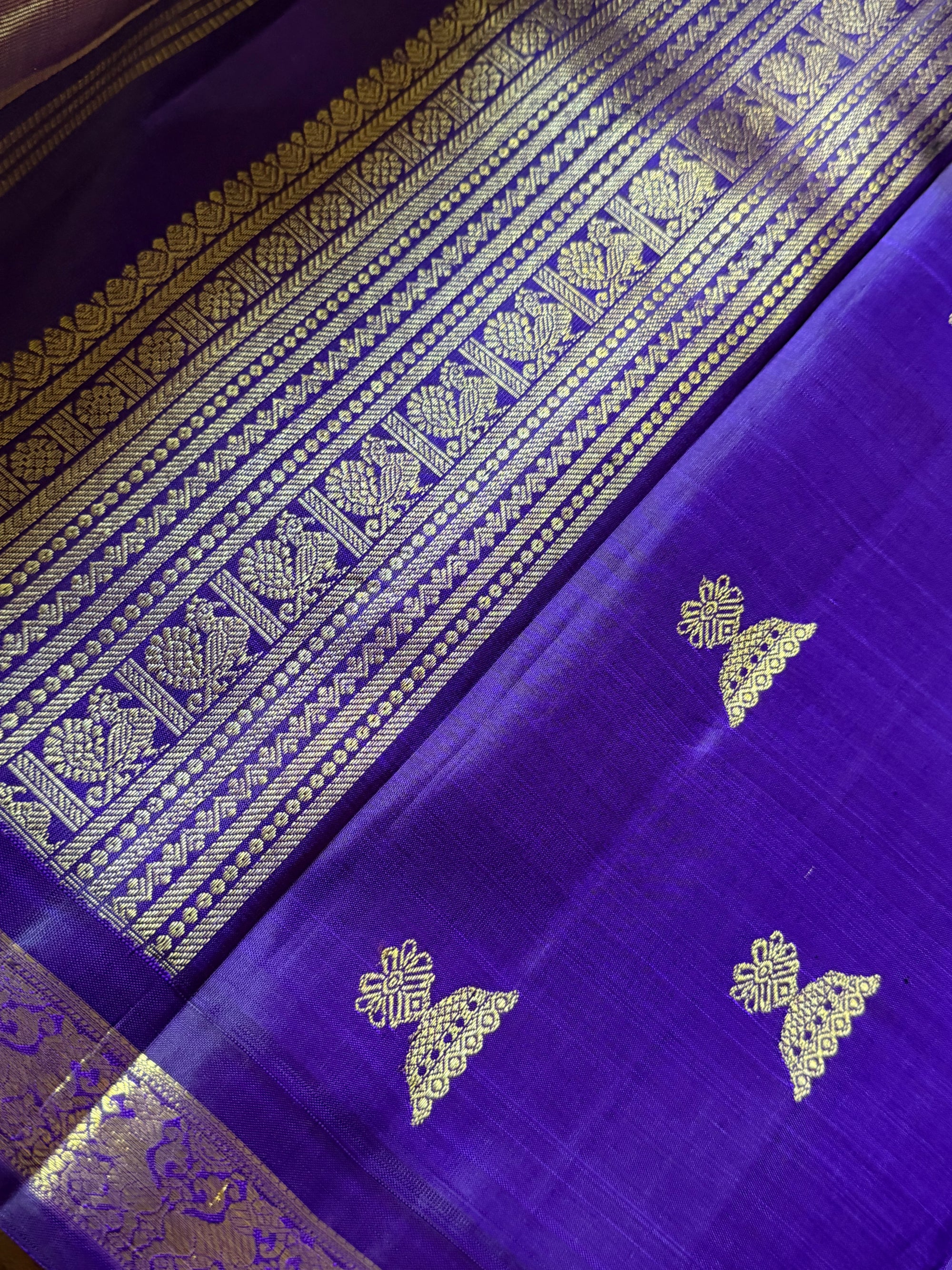 MYTHILI:  Sampanga &amp; Purple (Kamalam Buttas)