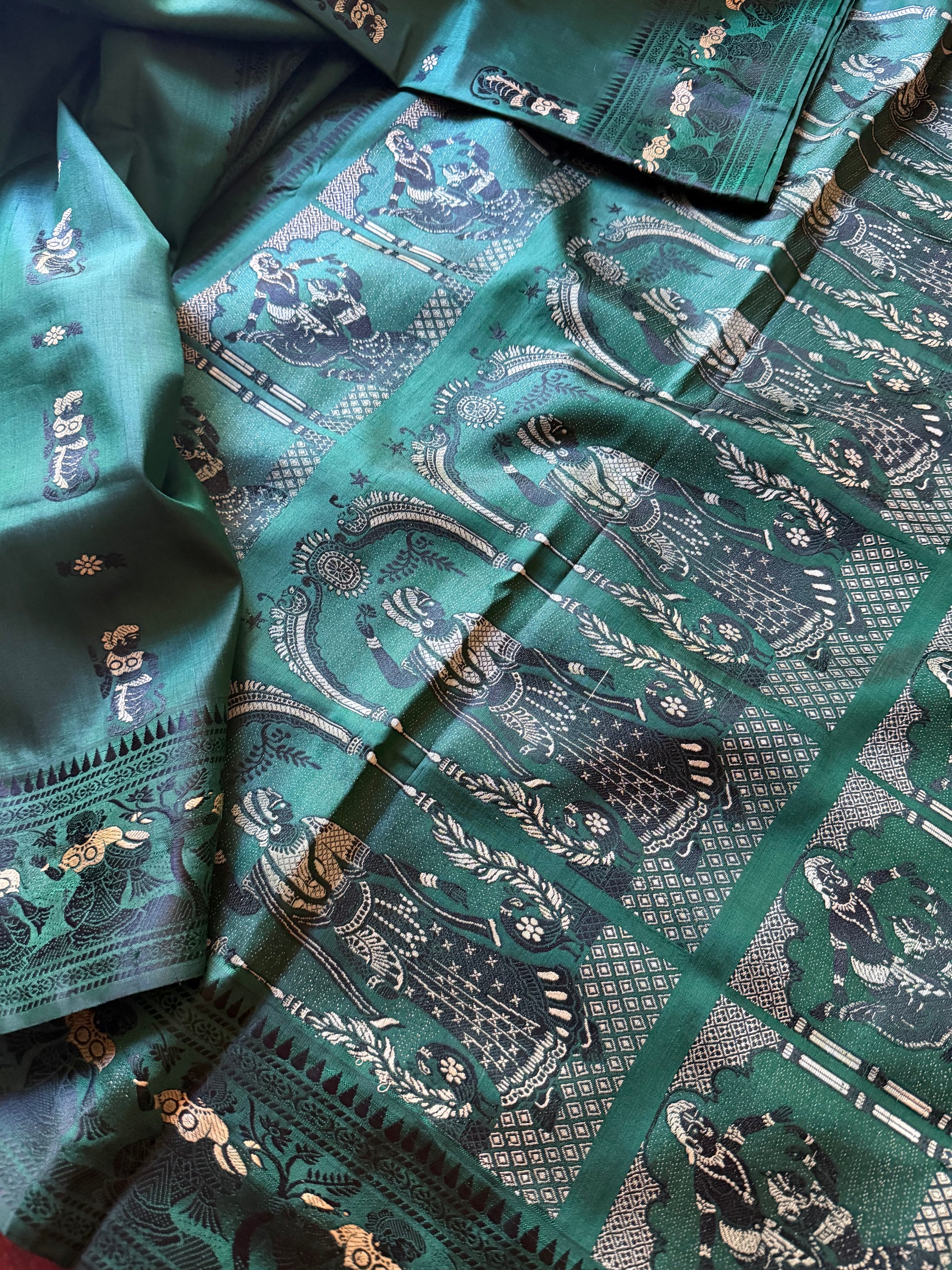 Baluchari Silk - Bottle Green